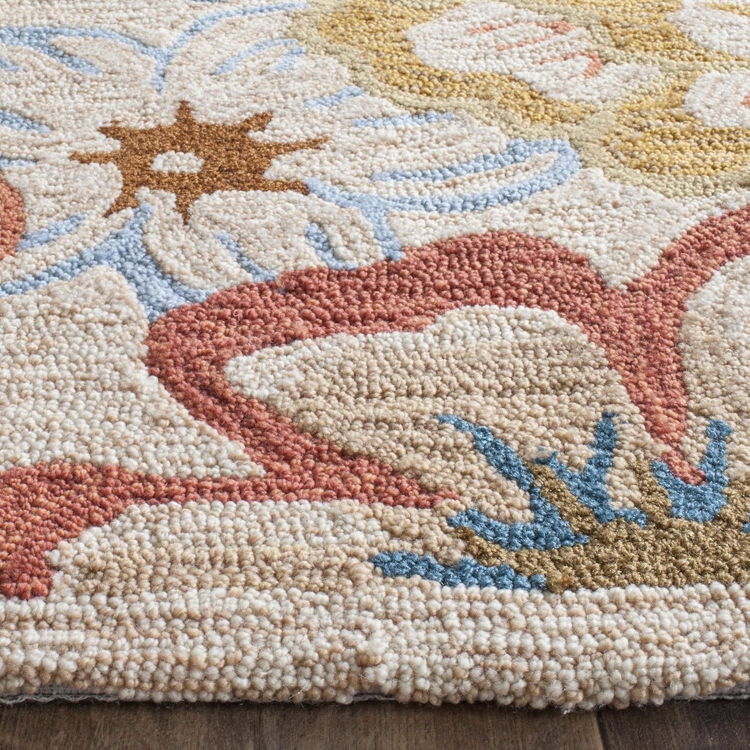 SAFAVIEH Four Seasons Collection FRS467E – Alfombra floral con gancho a mano, 4 x 6 pies, color beige y rojo