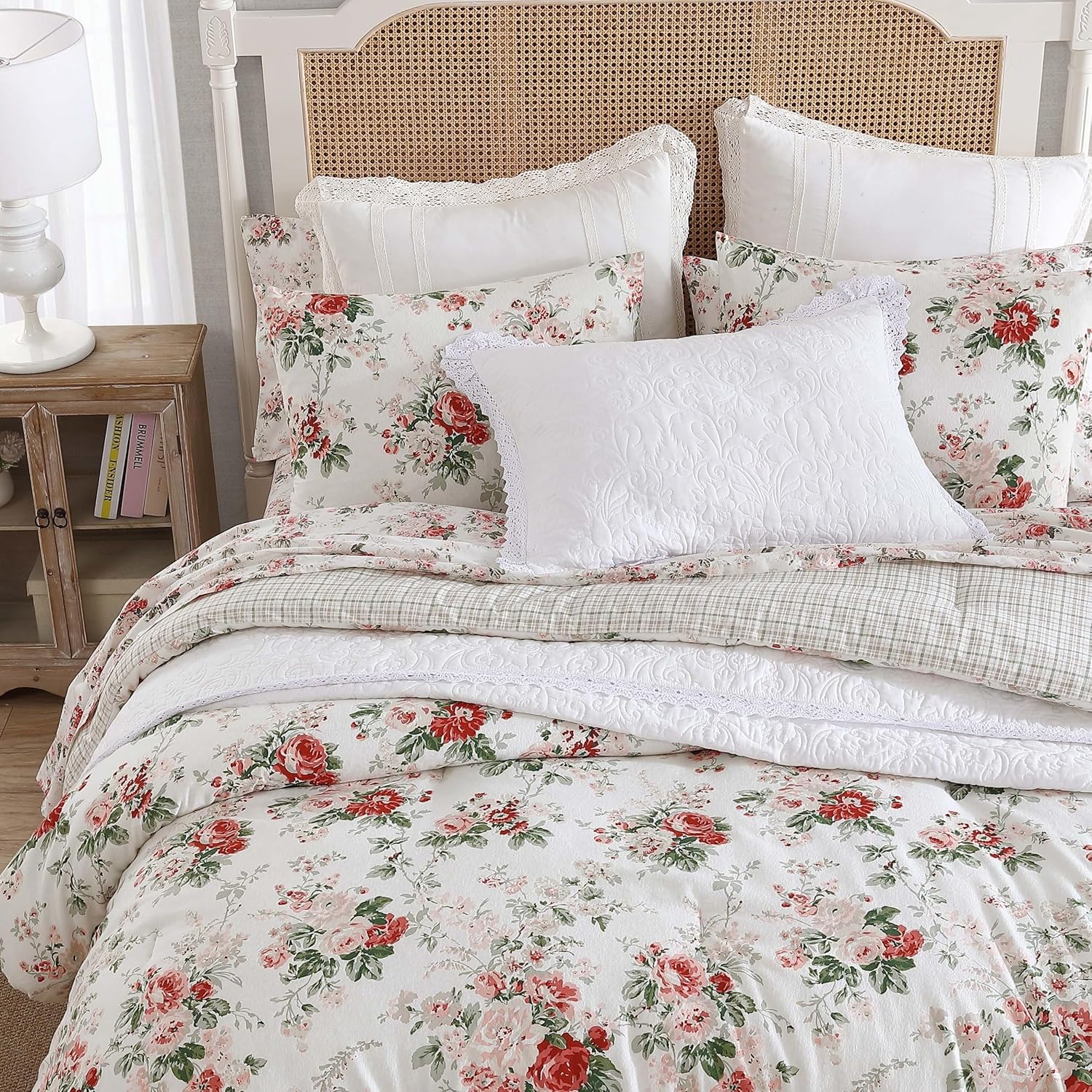 Laura Ashley – Juego de edredón King, ropa de cama reversible de franela de algodón cepillado con fundas a juego, lujosamente suave y cálida