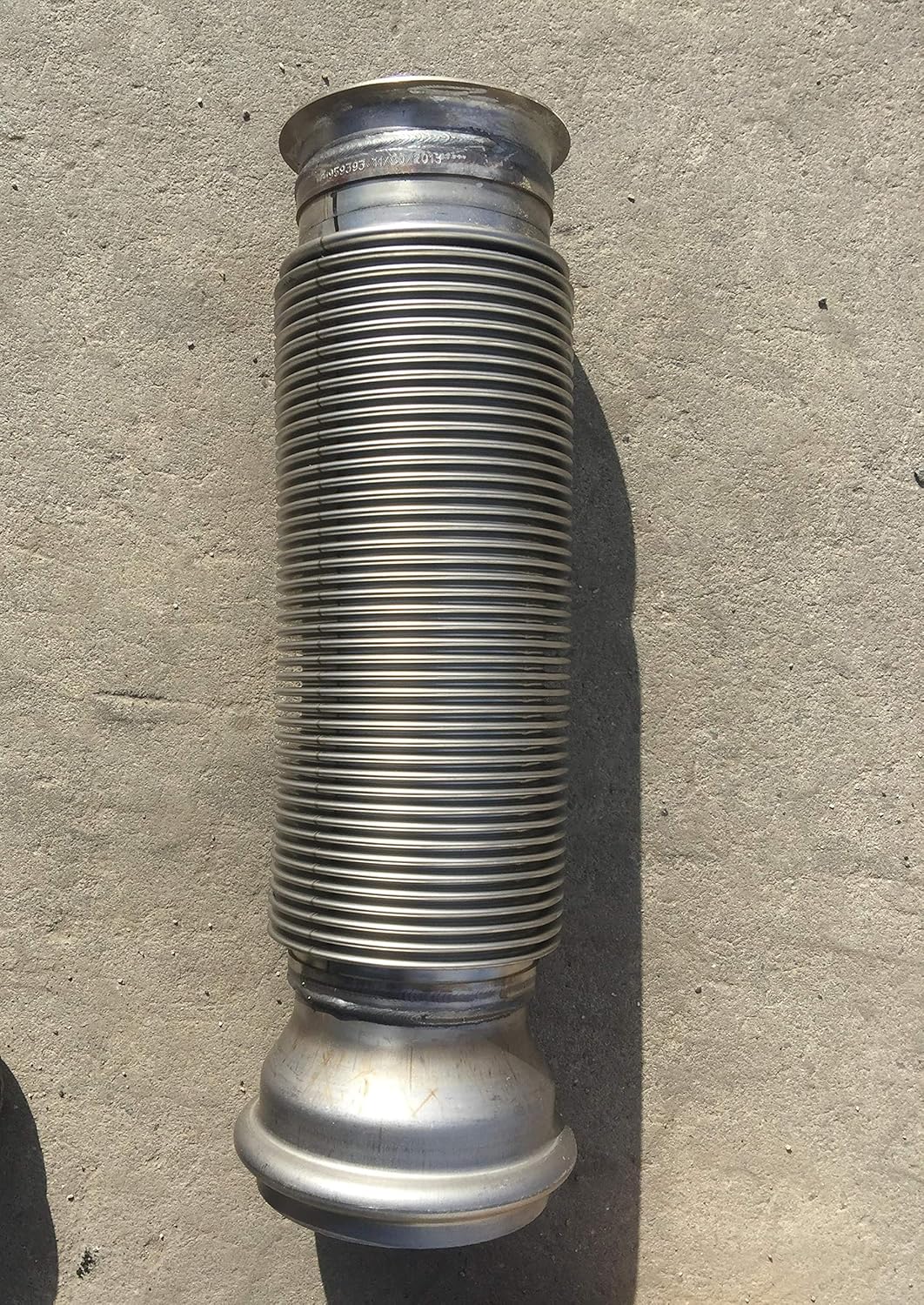 Volvo Camión 22307701 Tubo De Escape De Acero Inoxidable Flex 4in
