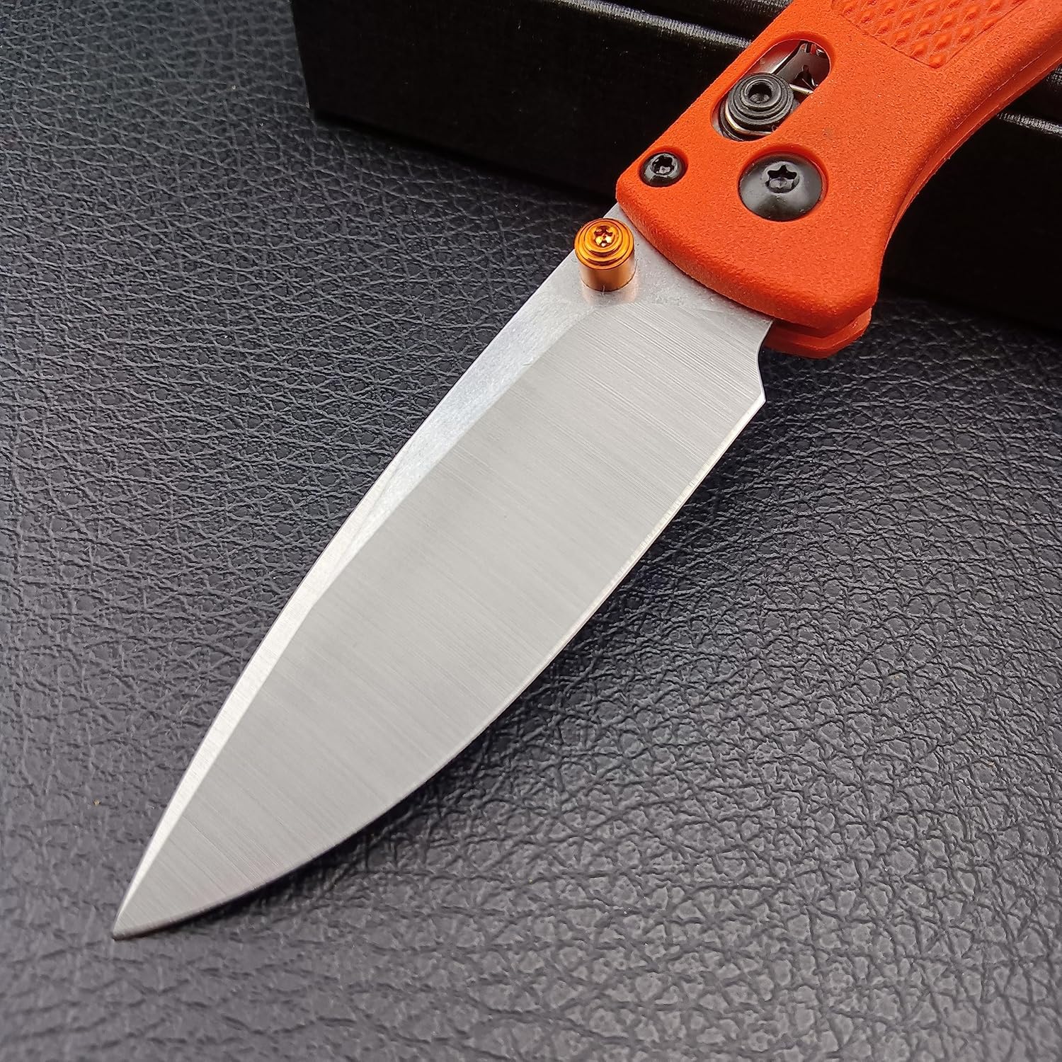 Cuchillo de bolsillo pequeño ECD Manual Pulgar Studs Open 8Cr13MoV Blade Mini bugout cuchillo plegable Axis Lock con mango de grivory naranja (533)