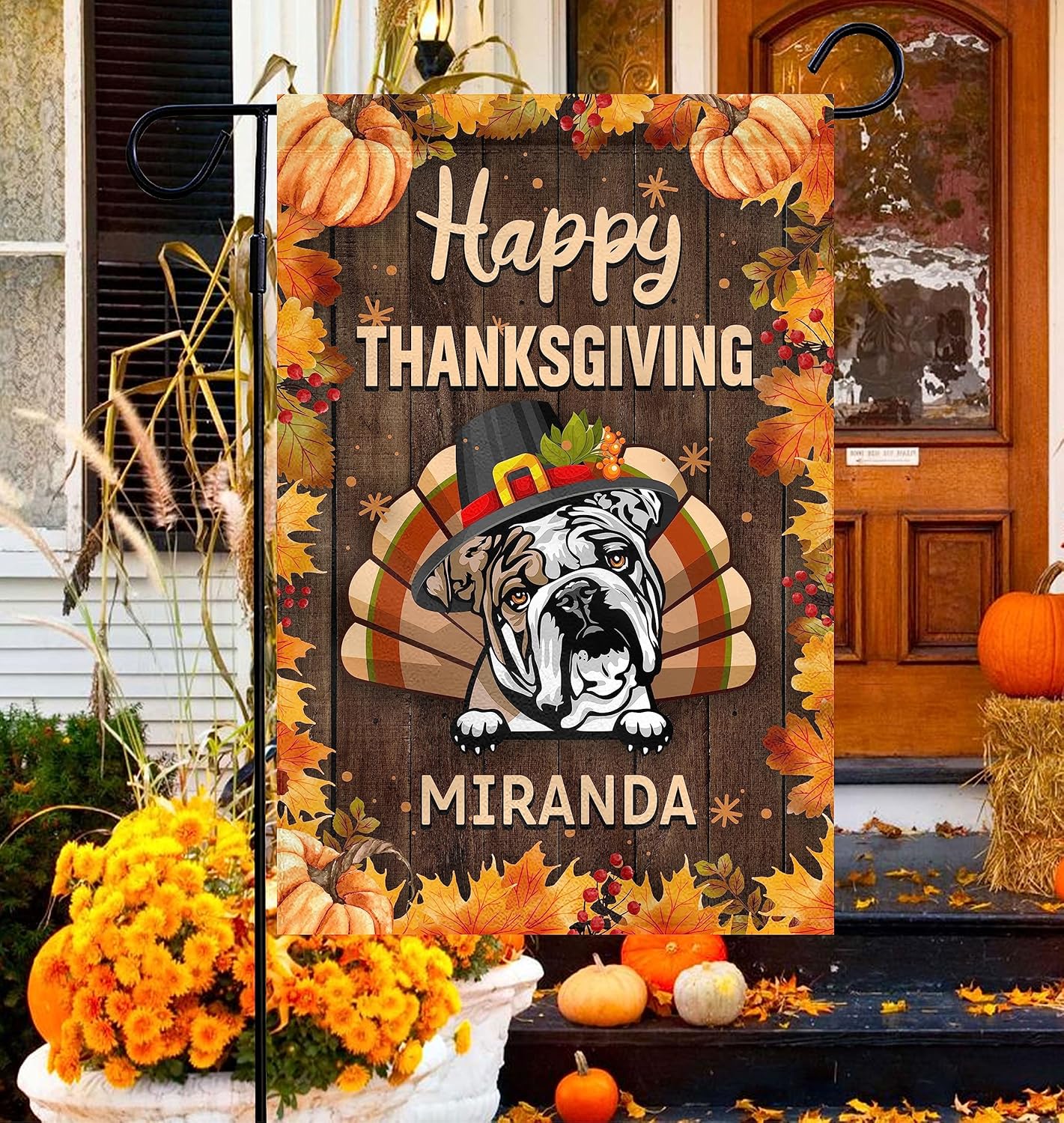 Bandera de bulldog inglés de bienvenida para perro exterior, calabaza, hoja de arce, feliz Acción de Gracias, banderas verticales de doble cara para