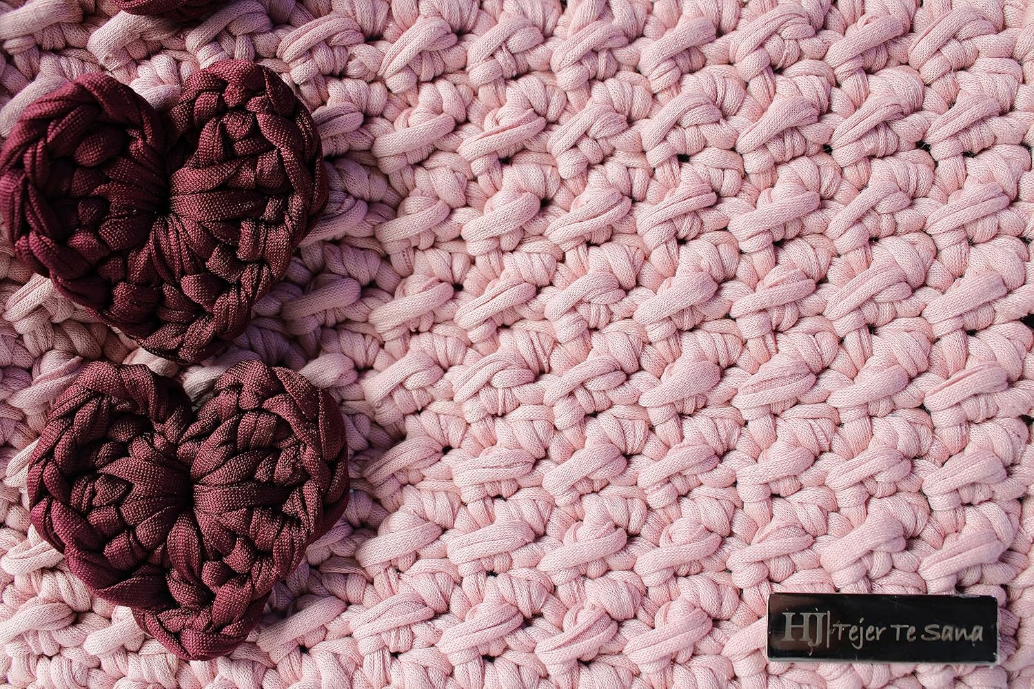 HERNANDO JOSA Yóllotl – Bolso cruzado a mano para mujer, bolso con corazones, hecho a mano, de algodón (Palo de rosa claro)