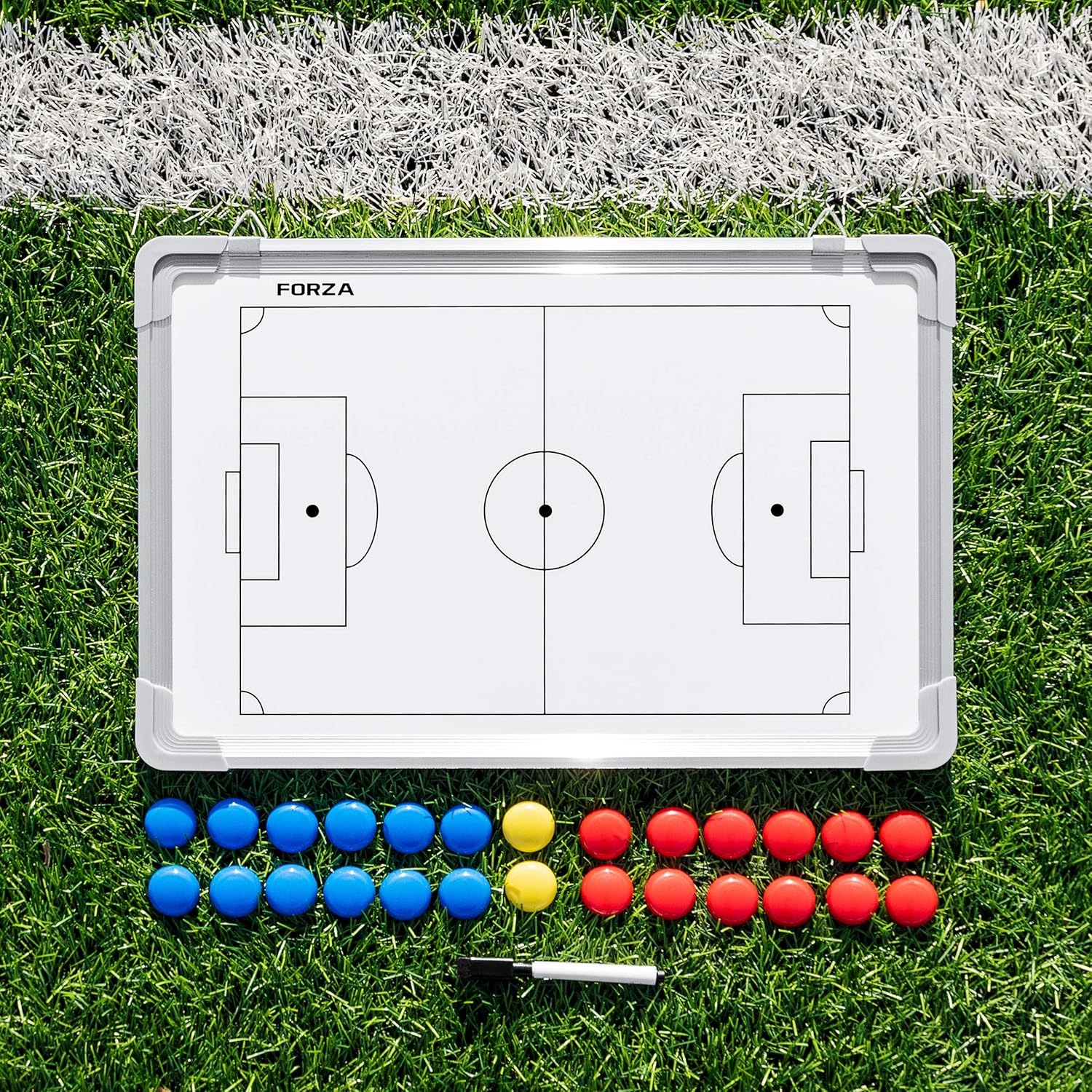 FORZA Pizarra blanca de entrenamiento deportivo de doble cara de 18 x 12 pulgadas  13 opciones deportivas  Marcadores magnéticos, bolígrafo y