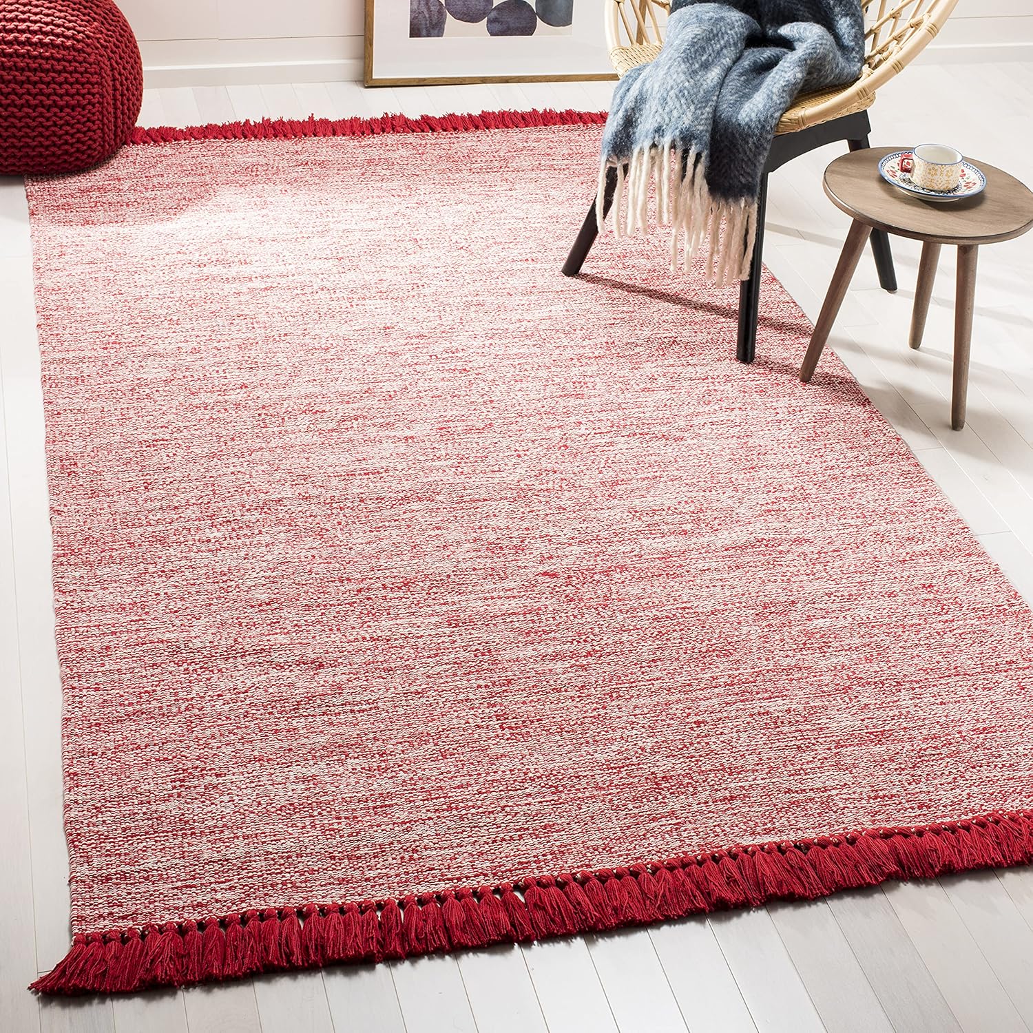 SAFAVIEH Colección Montauk – Alfombra de área de 5 x 8 pies, color rojo con borlas de algodón hecho a mano, ideal para zonas de alto tráfico en sala