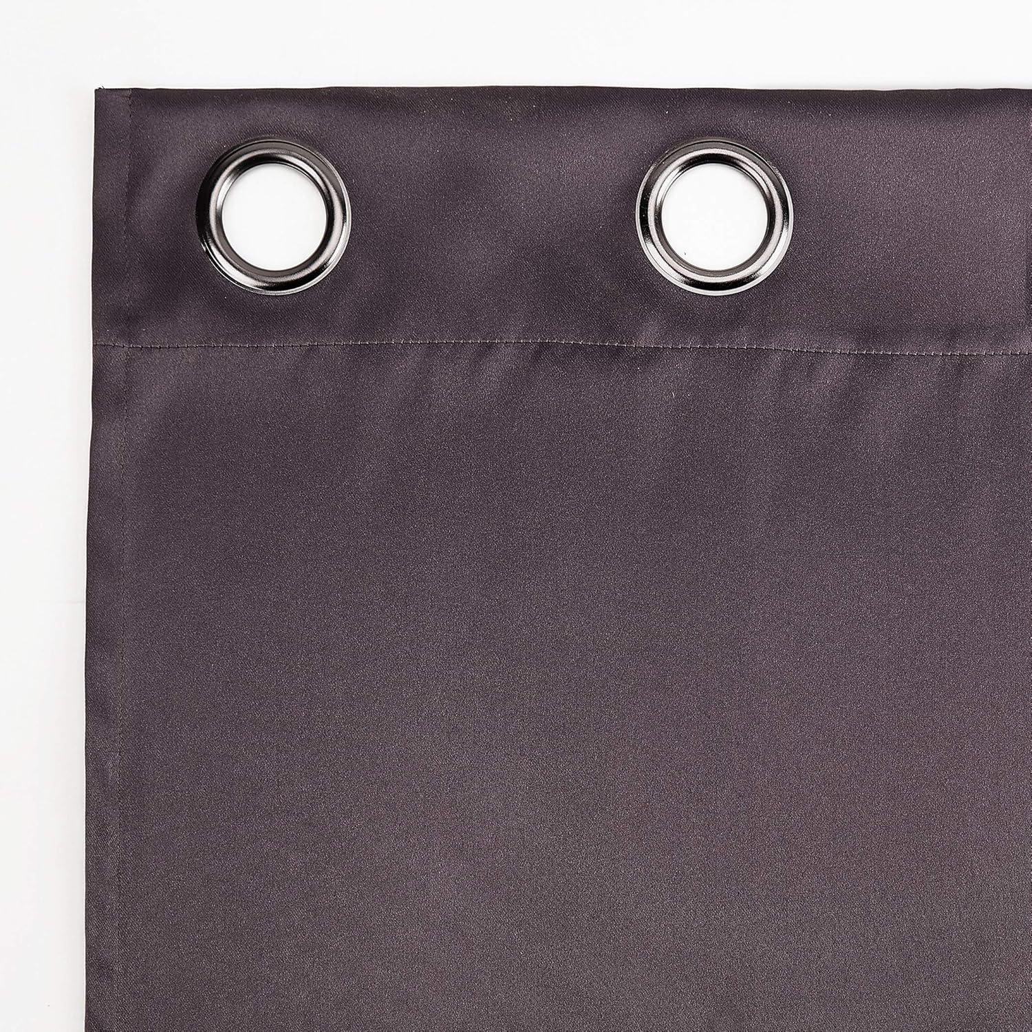 Sun Zero Nordic – Juego de 2 paneles de cortinas 100% opacas con ojales, calidad de teatro, 52 x 63pulgadas, color higo