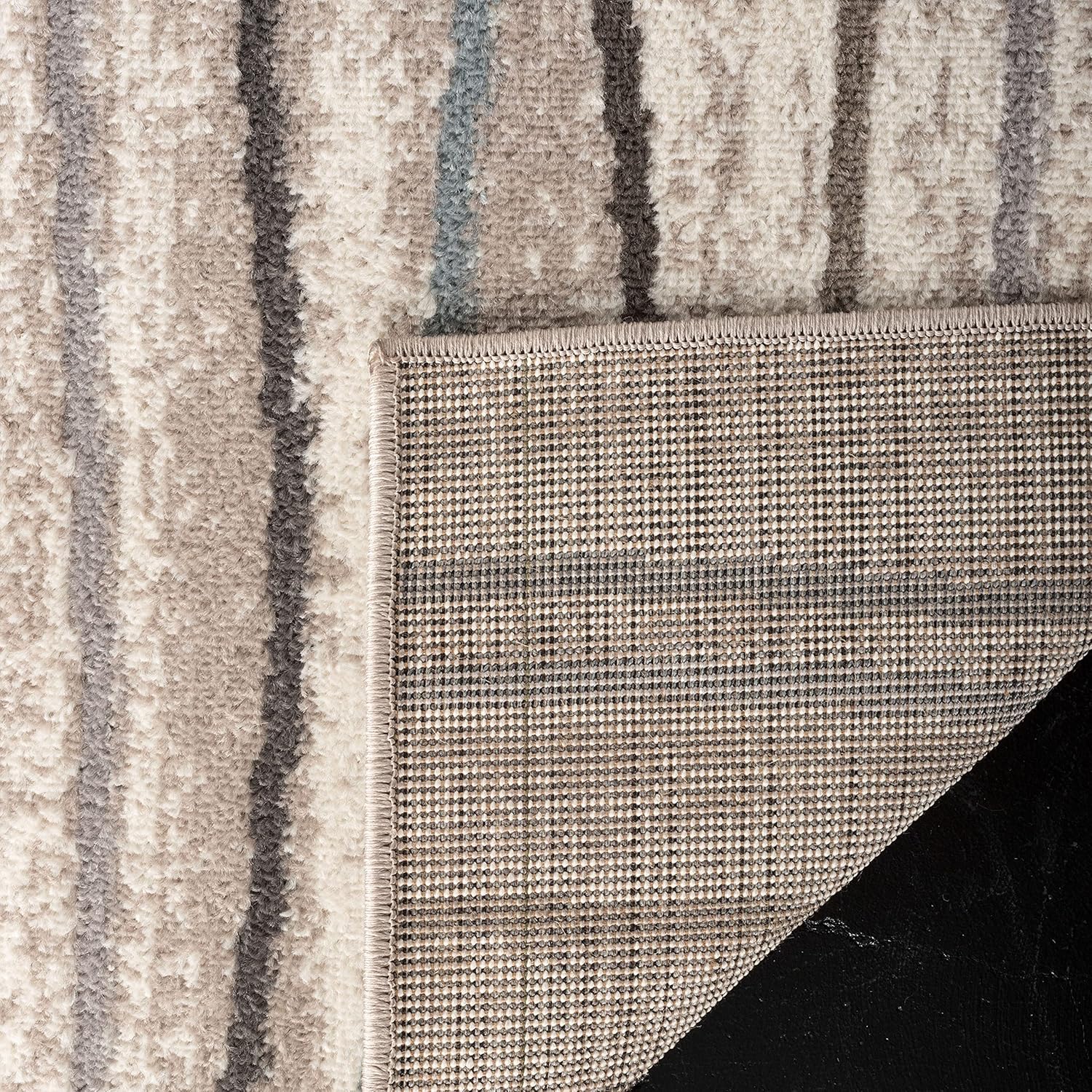 SAFAVIEH Amsterdam Collection AMS111A – Alfombra decorativa de 4 x 6 pies, color crema y beige, diseño moderno de ondas, no desprende pelusa y de