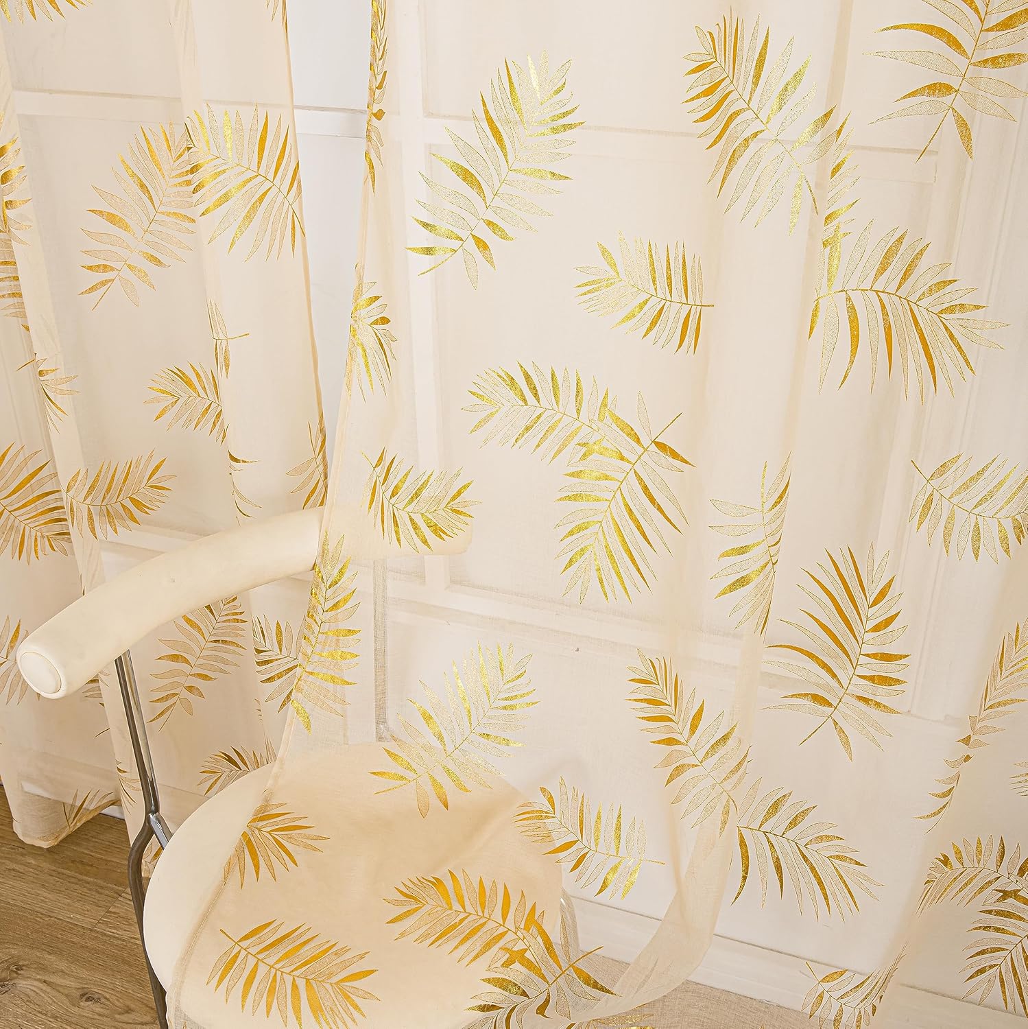 Sutuo Home Juego de 2 paneles de cortinas traslúcidas color caqui de 96 pulgadas de largo, hojas tropicales bronceadas metálicas con estampado
