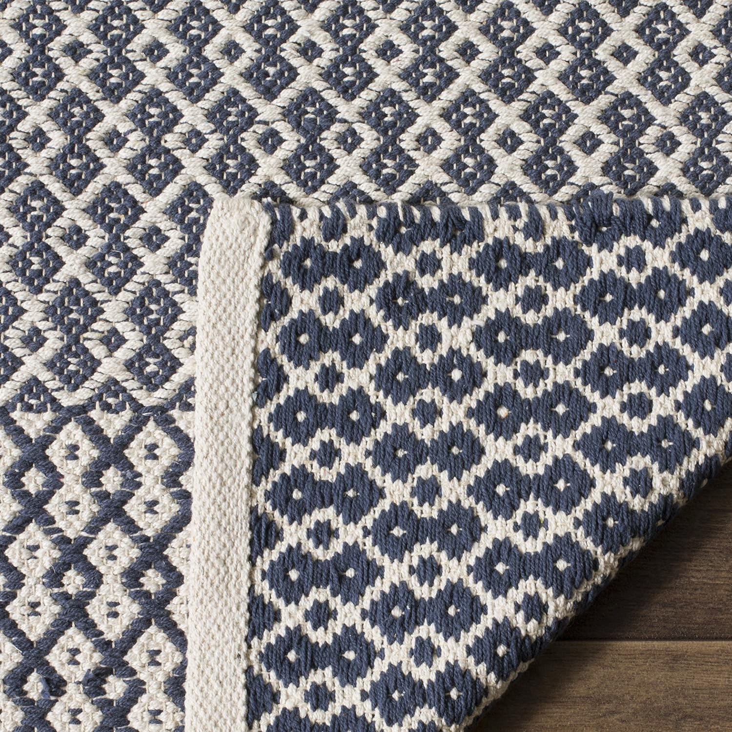 SAFAVIEH Colección Montauk – Alfombra decorativa de 3 x 5 pies, color marfil y azul marino, tejido plano bohemio hecho a mano, de algodón, ideal