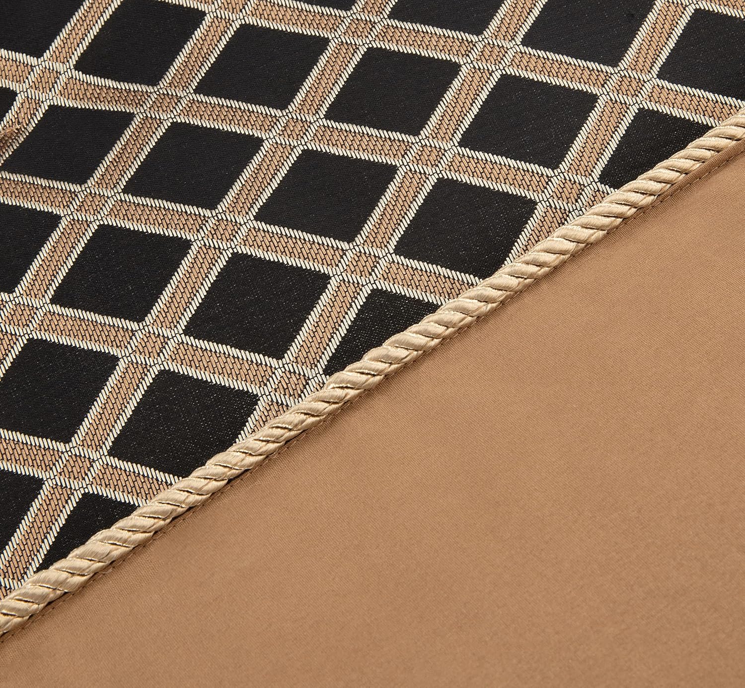 Chezmoi Collection Juego de edredón tejido jacquard de medallón floral de diamante negrodorado de 7 piezas, tamaño California King