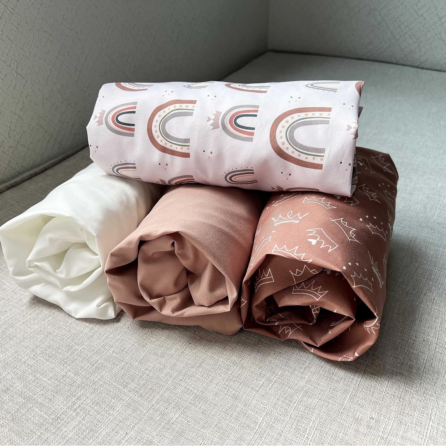 AMROSE Paquete de 4 sábanas de moisés suaves y celestiales para bebé niña, ajuste universal para varios colchones de cuna y moisés, suave microfibra