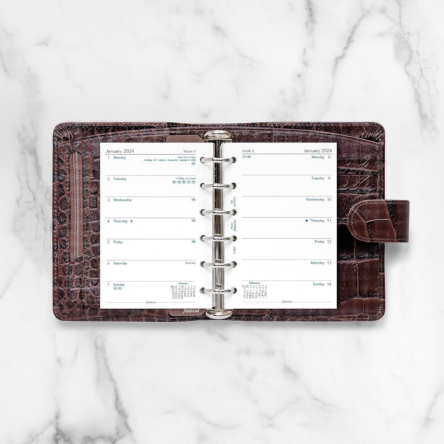 Filofax Recambio de diario de calendario, tamaño de bolsillo, semana en una página, papel blanco, sin rayas, inglés, 2024 (C68226-24)