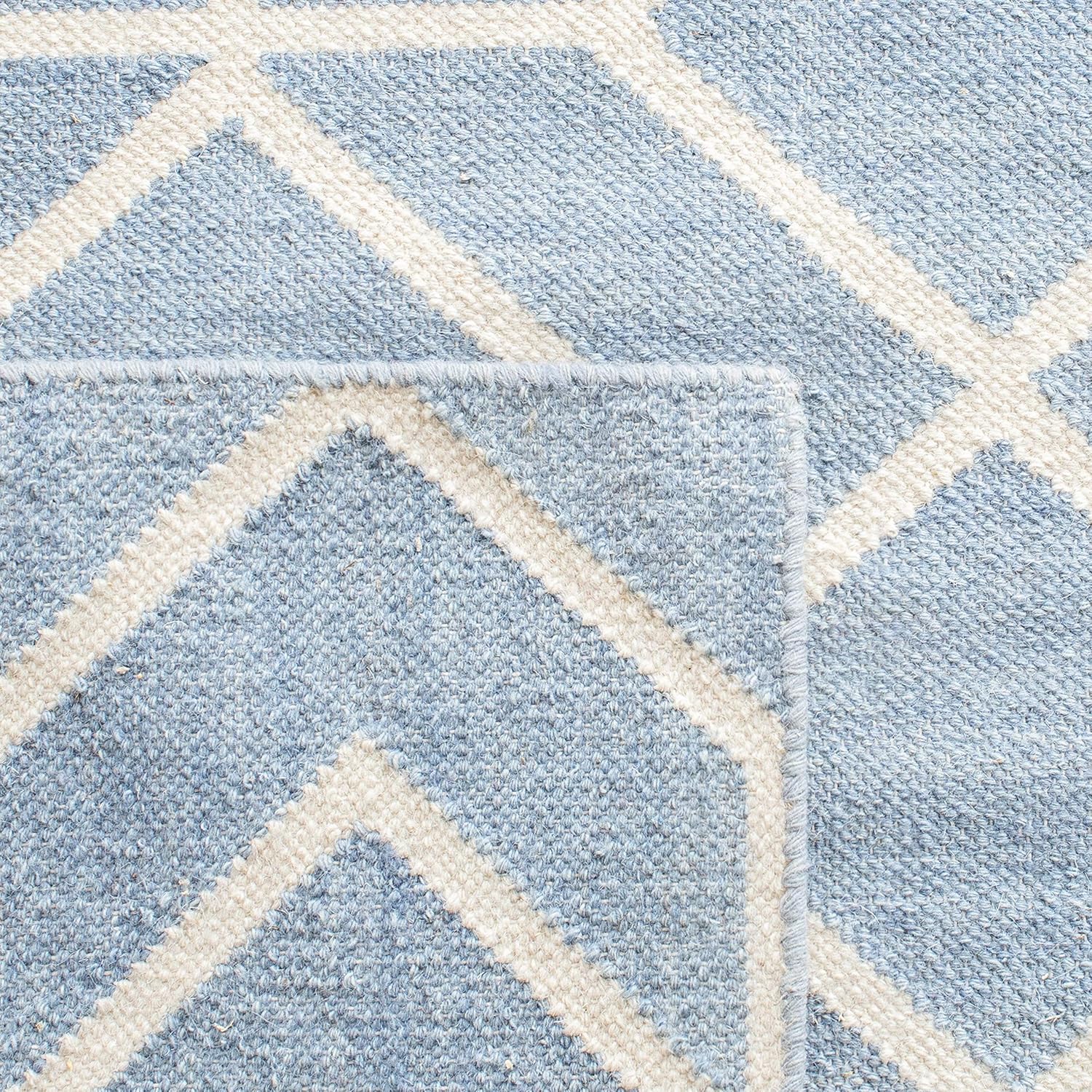 SAFAVIEH Dhurries Collection DHU560A – Alfombra de lana de primera calidad hecha a mano de 6 x 9 pies, color azulmarfil