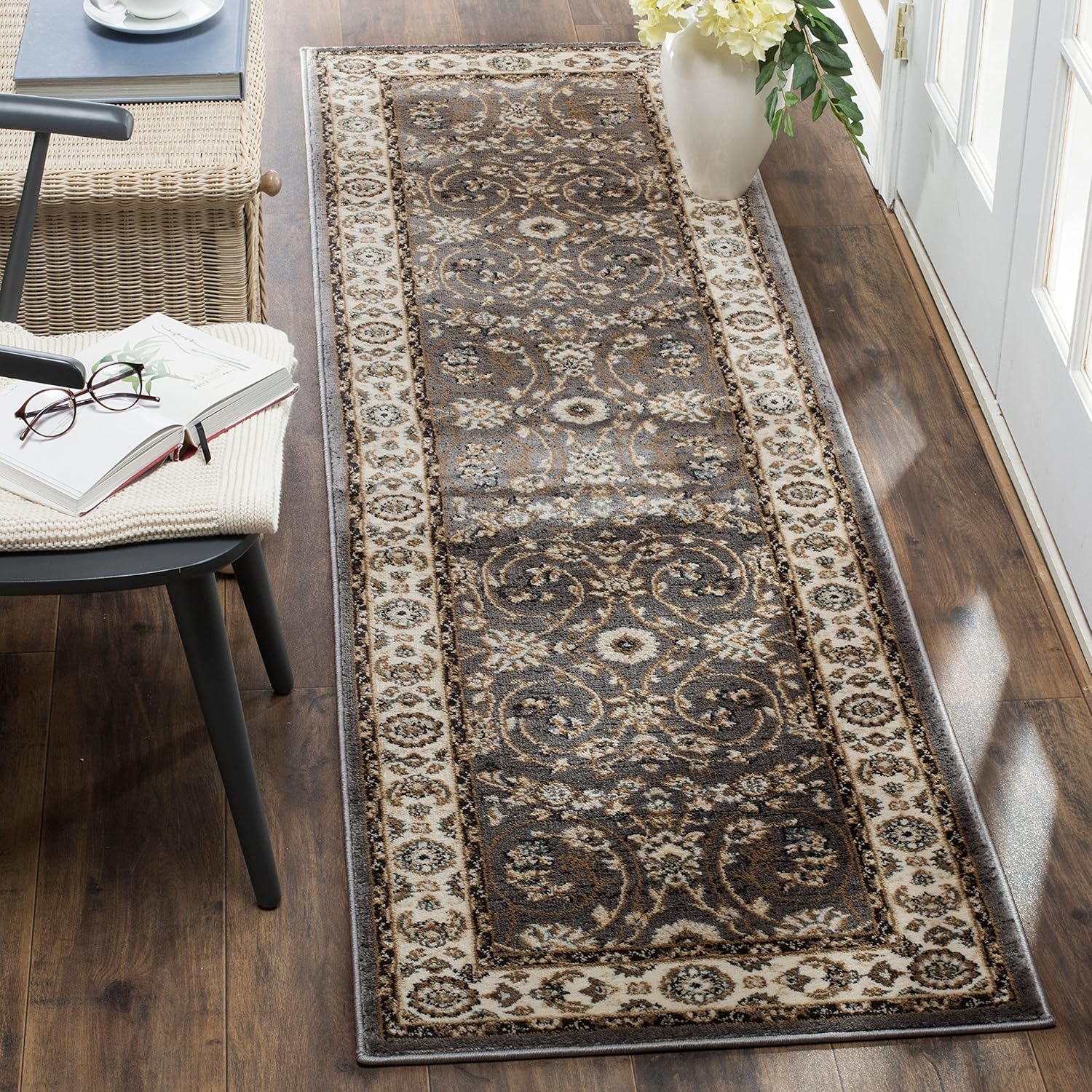 SAFAVIEH Lyndhurst Collection – Alfombra de área de 6 x 9 pies, color gris y crema, diseño oriental tradicional, no desprende pelusa y de fácil