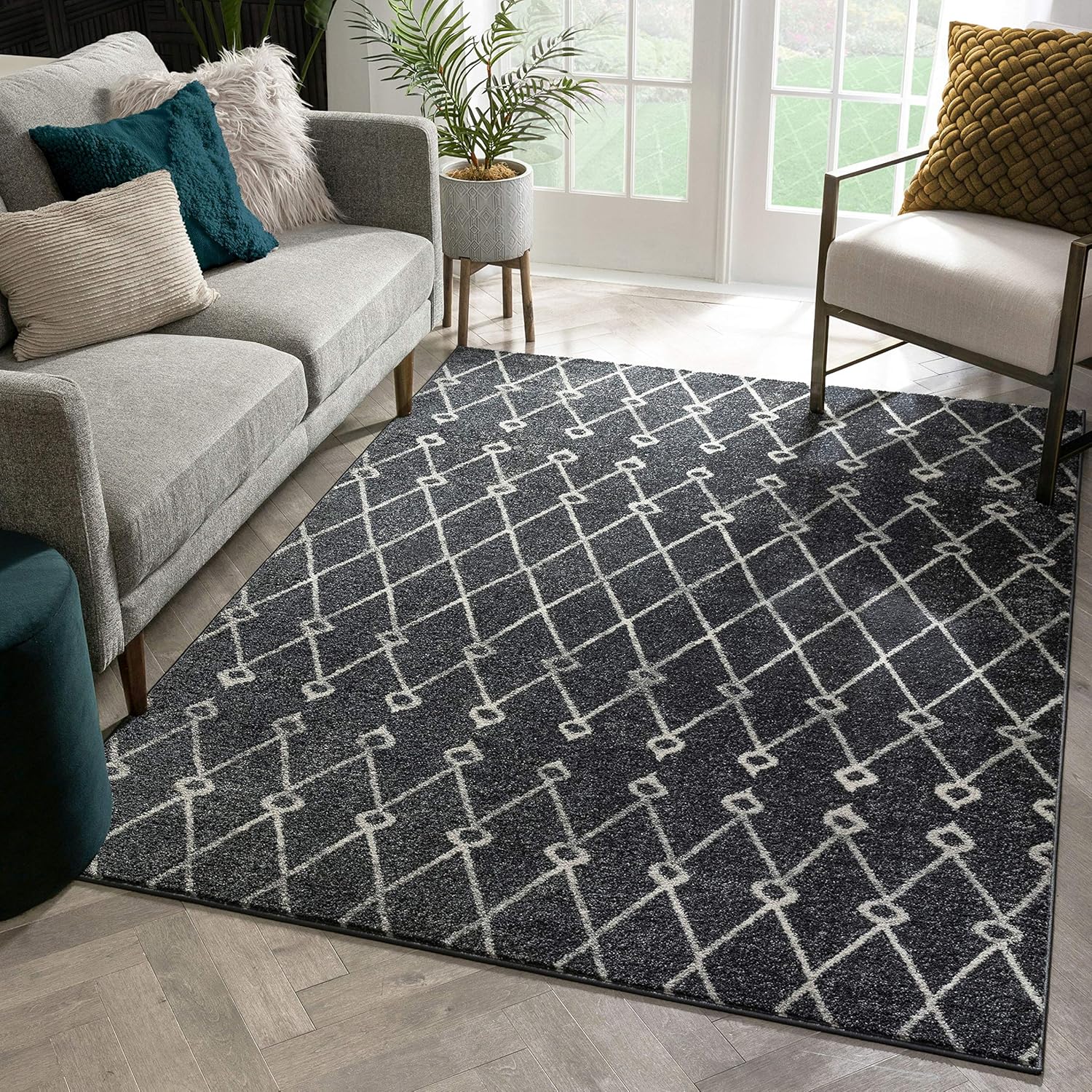 Viaje Trellis – Alfombra de área tradicional marroquí con diseño de diamantes, envejecida, color gris envejecido (5 pies 3 pulgadas x 7 pies 3