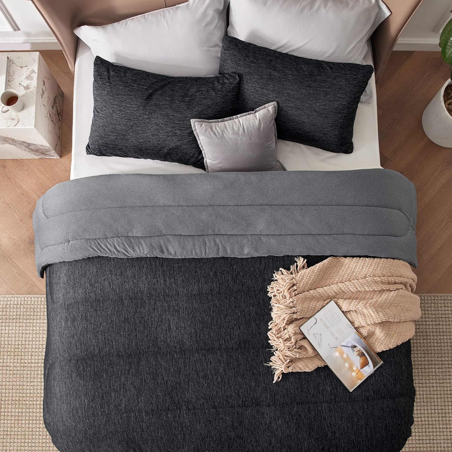 Bedsure Juego de edredón tamaño matrimonial  Juego de cama refrescante y cálido, edredón reversible negro carbón para todas las estaciones, 3