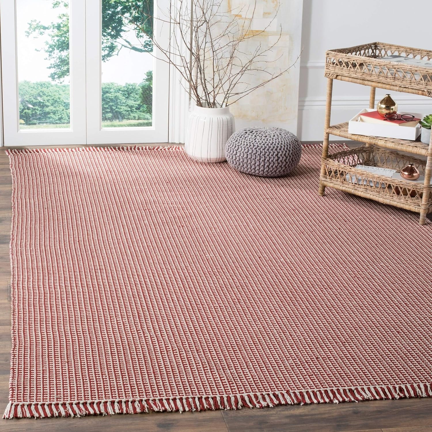 SAFAVIEH Colección Montauk – Alfombra de área de 5 x 8 pies, color marfil y rojo, hecha a mano, tejido plano, bohemio, con borlas de algodón, ideal