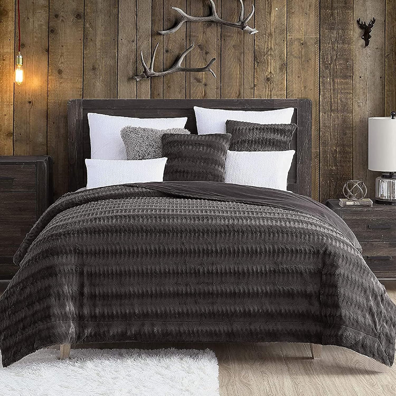 Cathay Home Luxe – Manta de piel sintética de visón ultrasuave en relieve (tamaño matrimonialqueen, visón chocolate, 1 piezamantacolcha)
