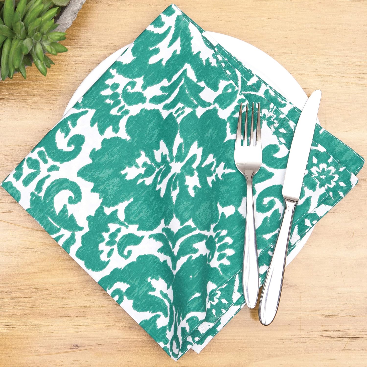 C&F Home Madison Aqua – Servilleta de algodón reversible de gran tamaño, floral, geométrica, verano, primavera, servilleta individual azul