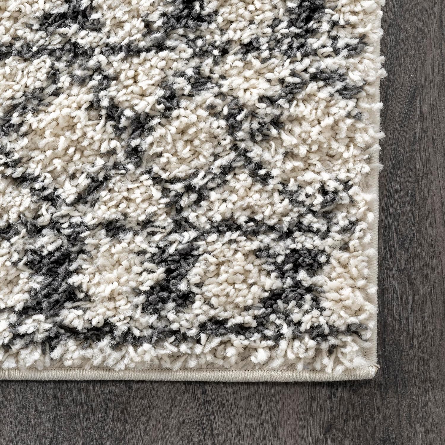 nuLOOM Lacey – Alfombra geométrica marroquí de pelo largo, 9 x 12 pulgadas, color blanco roto