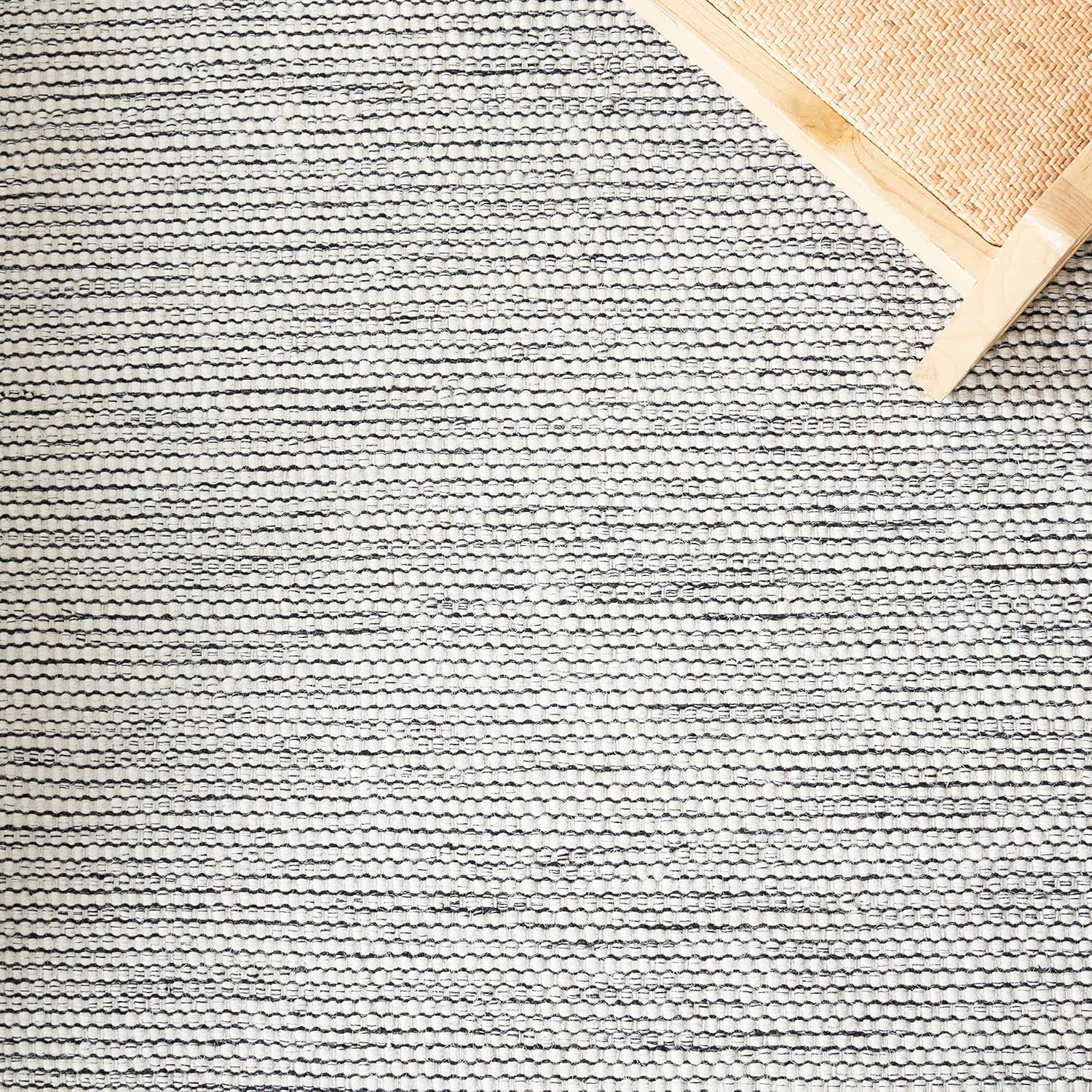 SAFAVIEH Natura Collection – Alfombra de área de 8 x 10 pies, marfil y negro, lana hecha a mano, ideal para zonas de alto tráfico en sala de estar,
