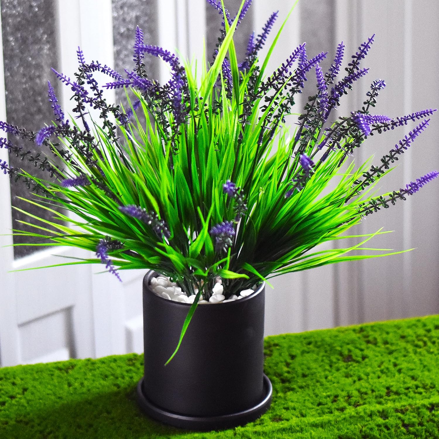 6 plantas artificiales para exteriores, hierba falsa de mono con flores, hierba con flores moradas, flores de imitación para decoración de ventana,