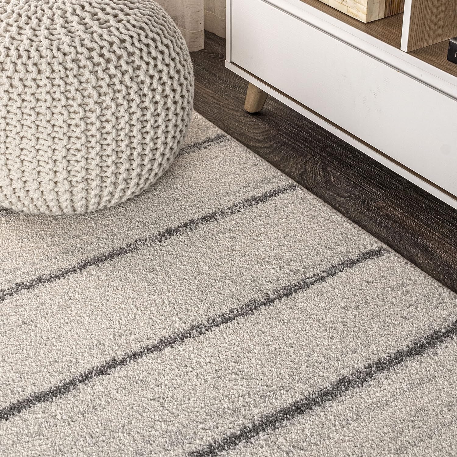 JONATHAN Y MOH201A-4 Williamsburg – Alfombra minimalista a rayas para interiores, estilo granja, bohemio, minimalista, fácil de limpiar, para