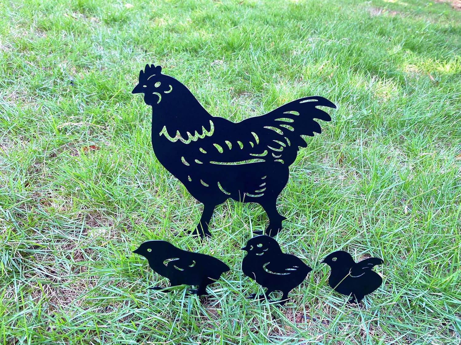 RANNYOZIO Estacas de metal decorativas de pollo para jardín, silueta de pollo pequeño, estatuas de jardín para patio, patio, decoración de jardín,