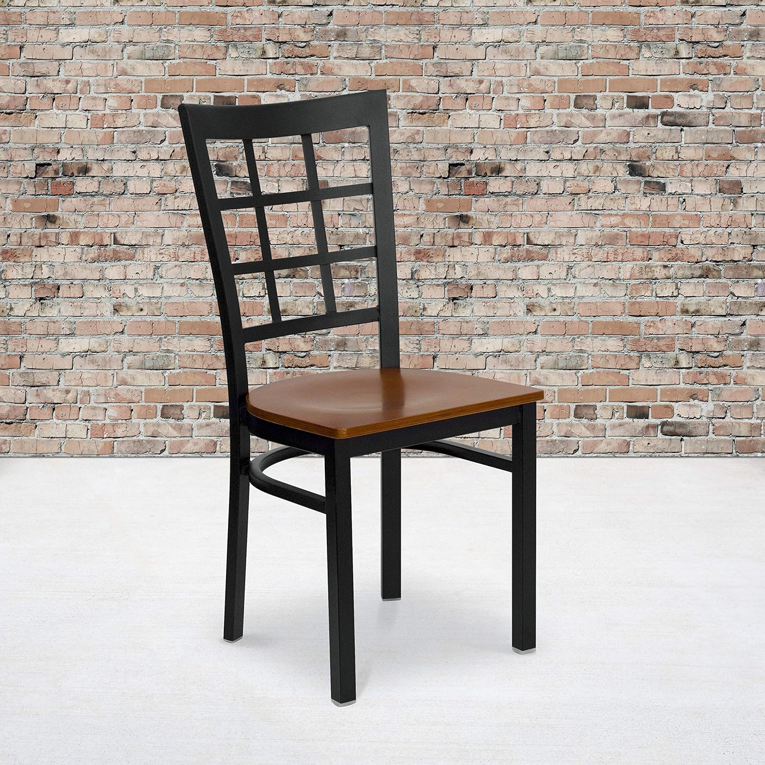 Flash Furniture HERCULES Series Silla de restaurante de metal con respaldo de ventana negra – Asiento de madera de cerezo
