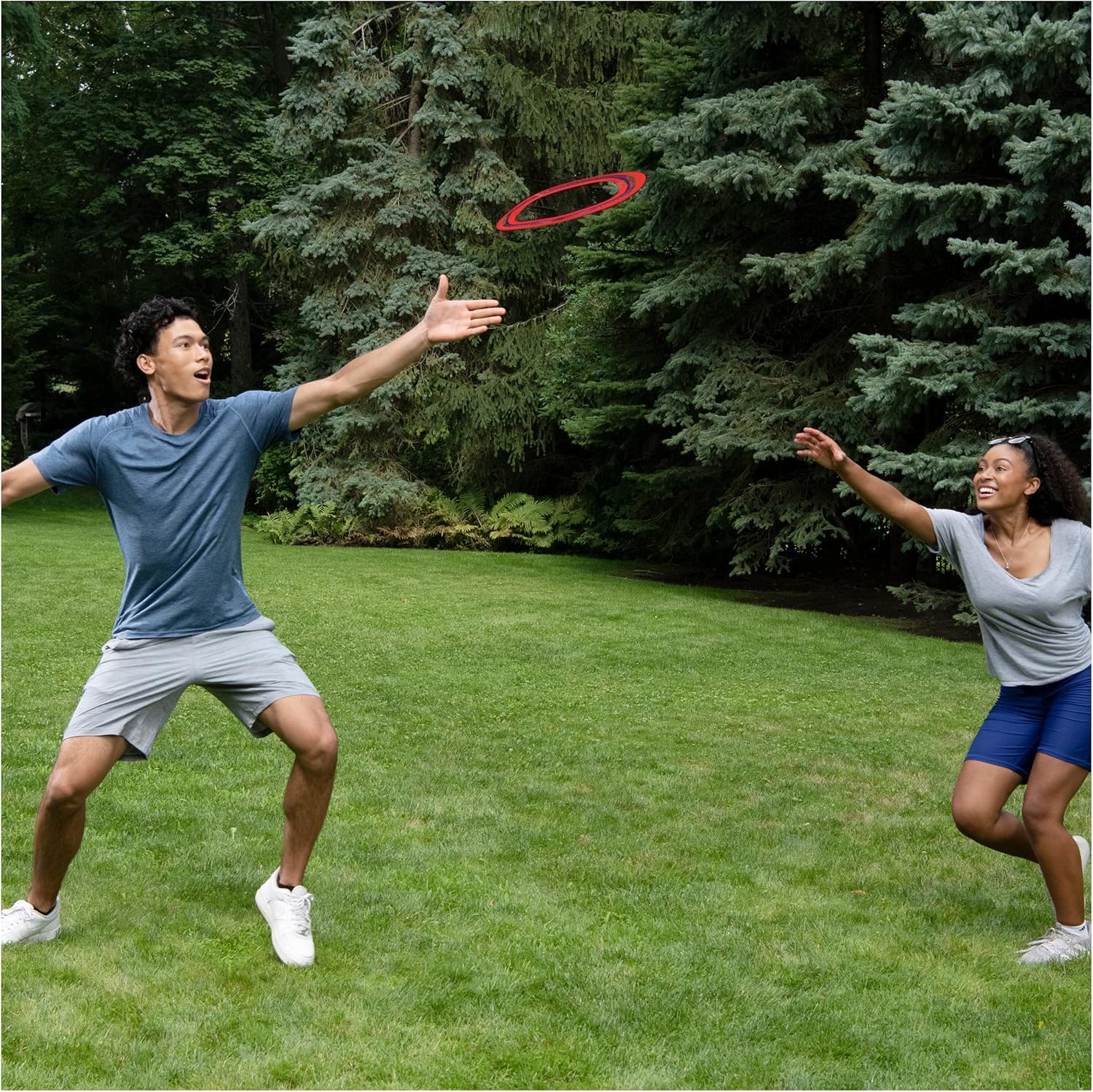 Aerobie Pro Blade – Anillo de tiro ligero para niños, para jugar al golf de disco, juegos en el patio trasero y más, juegos al aire libre para