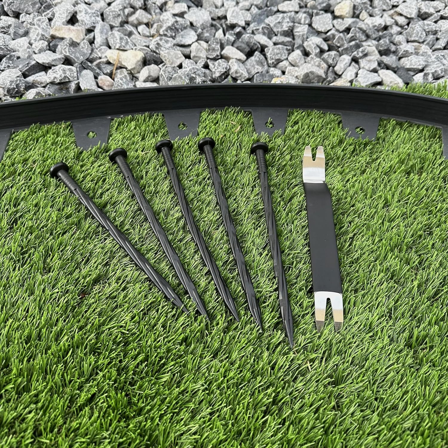 65 estacas de anclaje de paisaje, picos de plástico de 8 pulgadas, clavos en espiral para jardín y barrera de pavimentación, herramienta de