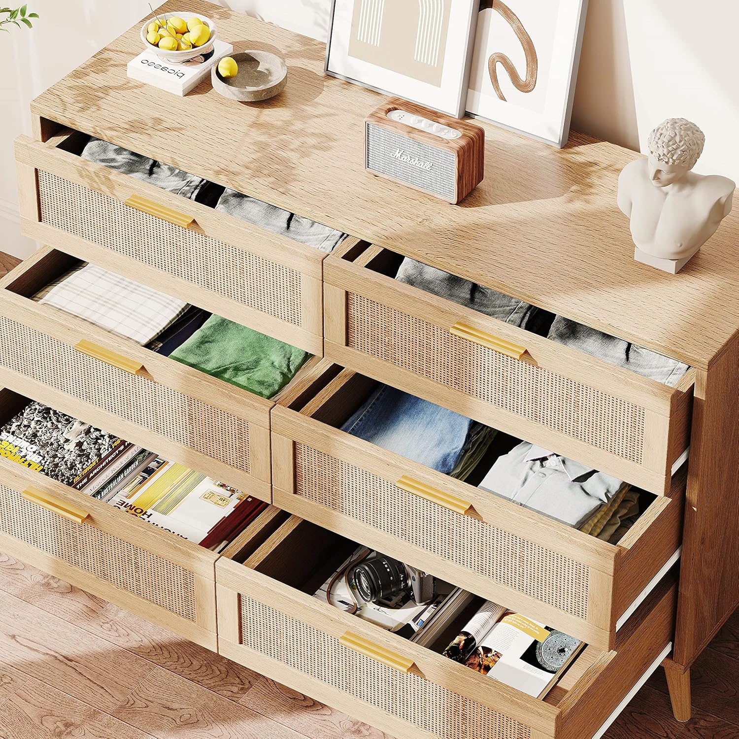 Rovaurx Cómoda doble de 6 cajones para dormitorio, cómoda de ratán, cómoda de madera moderna con asas doradas, mesa auxiliar para armario, sala de