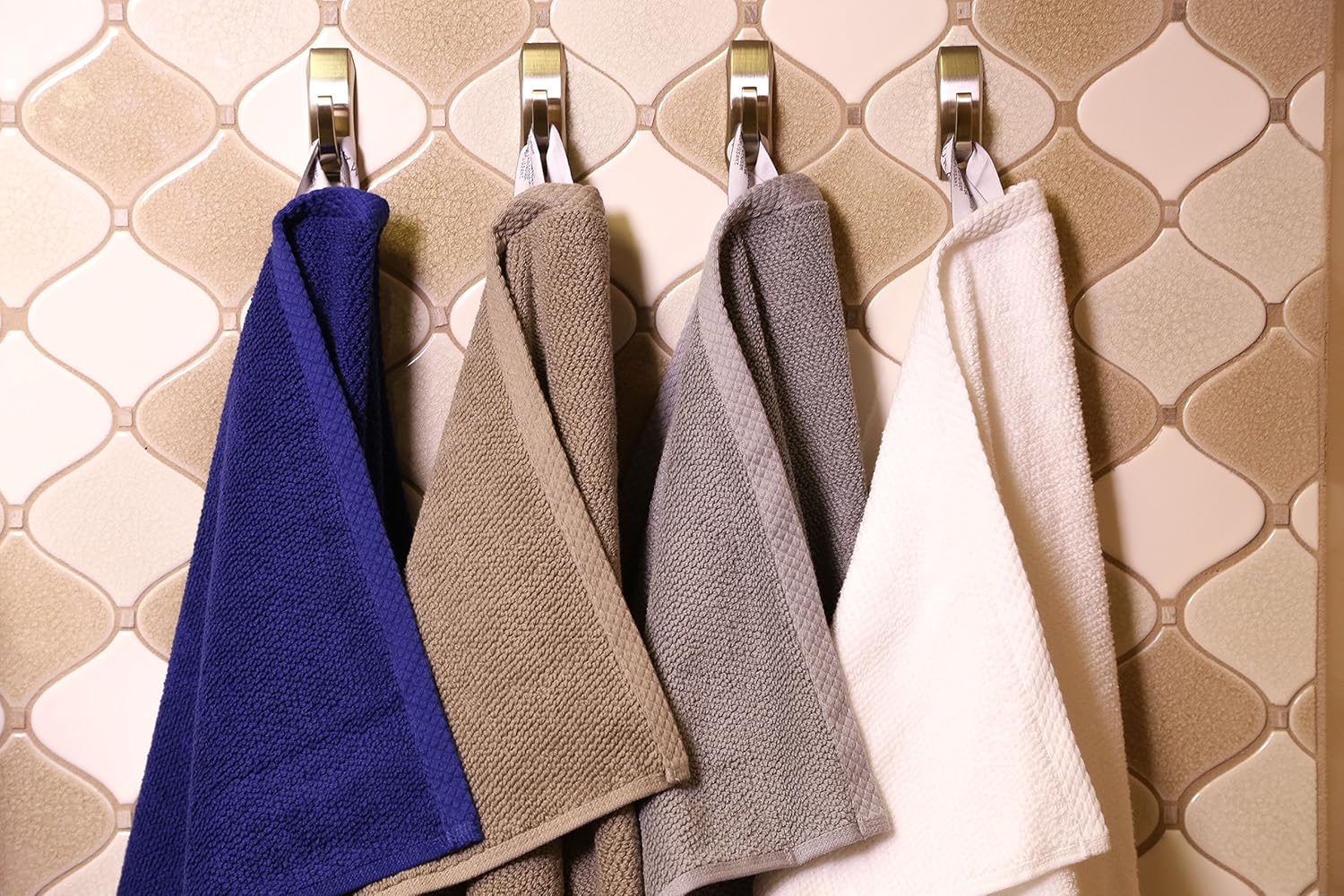 Maura Juego de toallas de baño de alta calidad, 100 % algodón, de 35 x 70 pulgadas, ultra absorbentes, de secado rápido, suaves, para baño, toallas