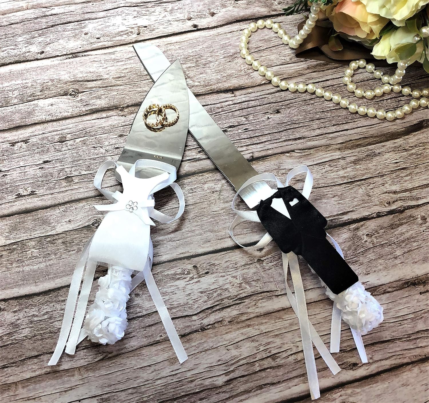 Juego de cuchillos y servidores para tartas de boda (5706-W)