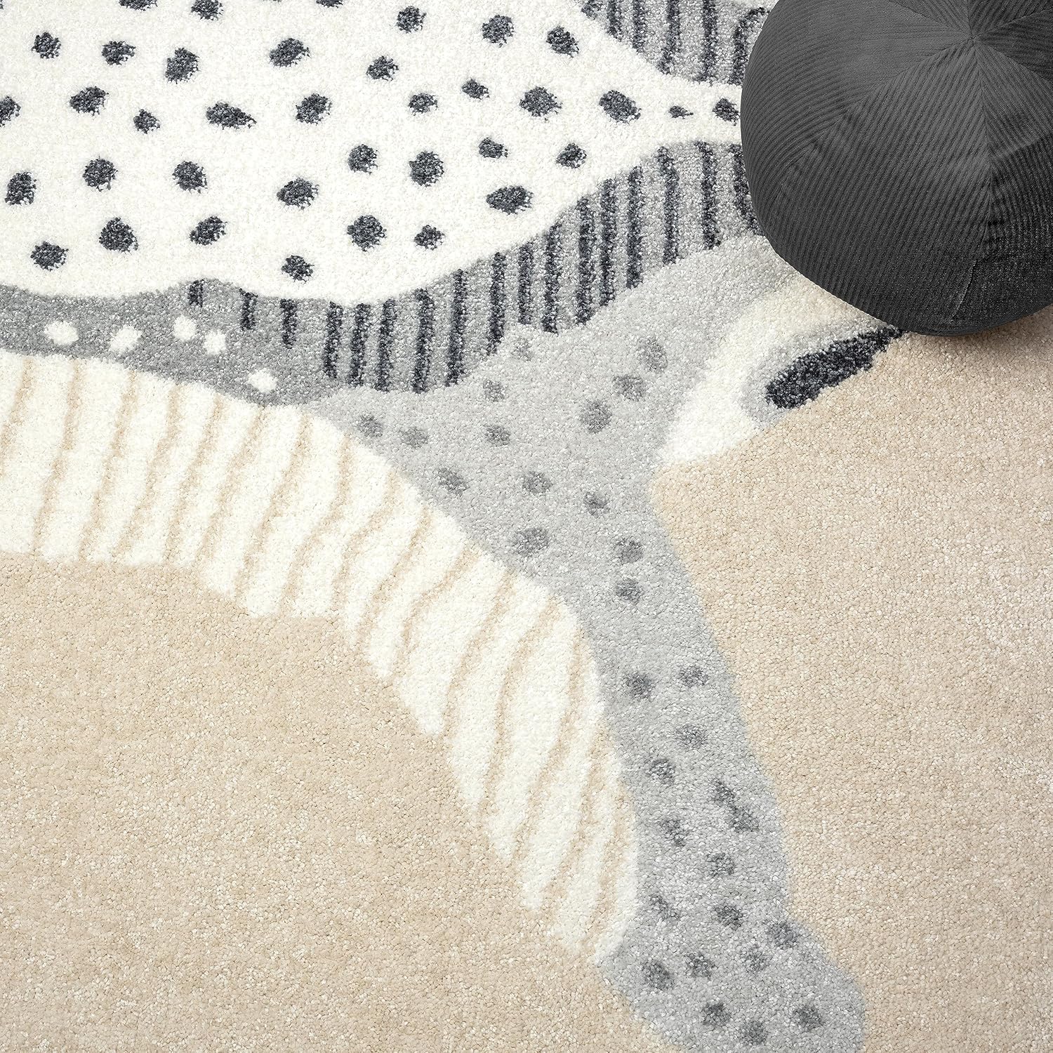 Abani Nuevo Collection – Alfombra de área, diseño moderno de piel sintética, color marfilbeige, 7.9 x 10.2 pies, fácil de limpiar, duradera para