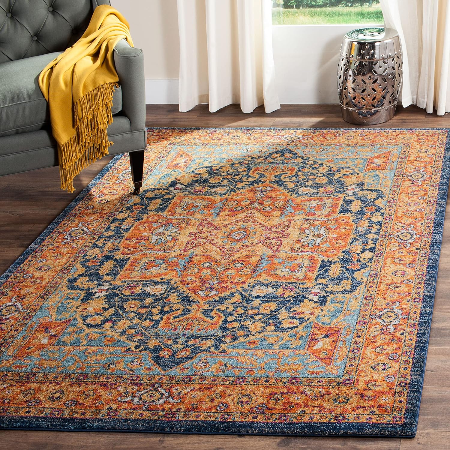 SAFAVIEH Evoke Collection EVK275C Medallón Oriental envejecido, no desprende pelusa, para sala de estar, dormitorio, 4 x 6 pies, azulnaranja