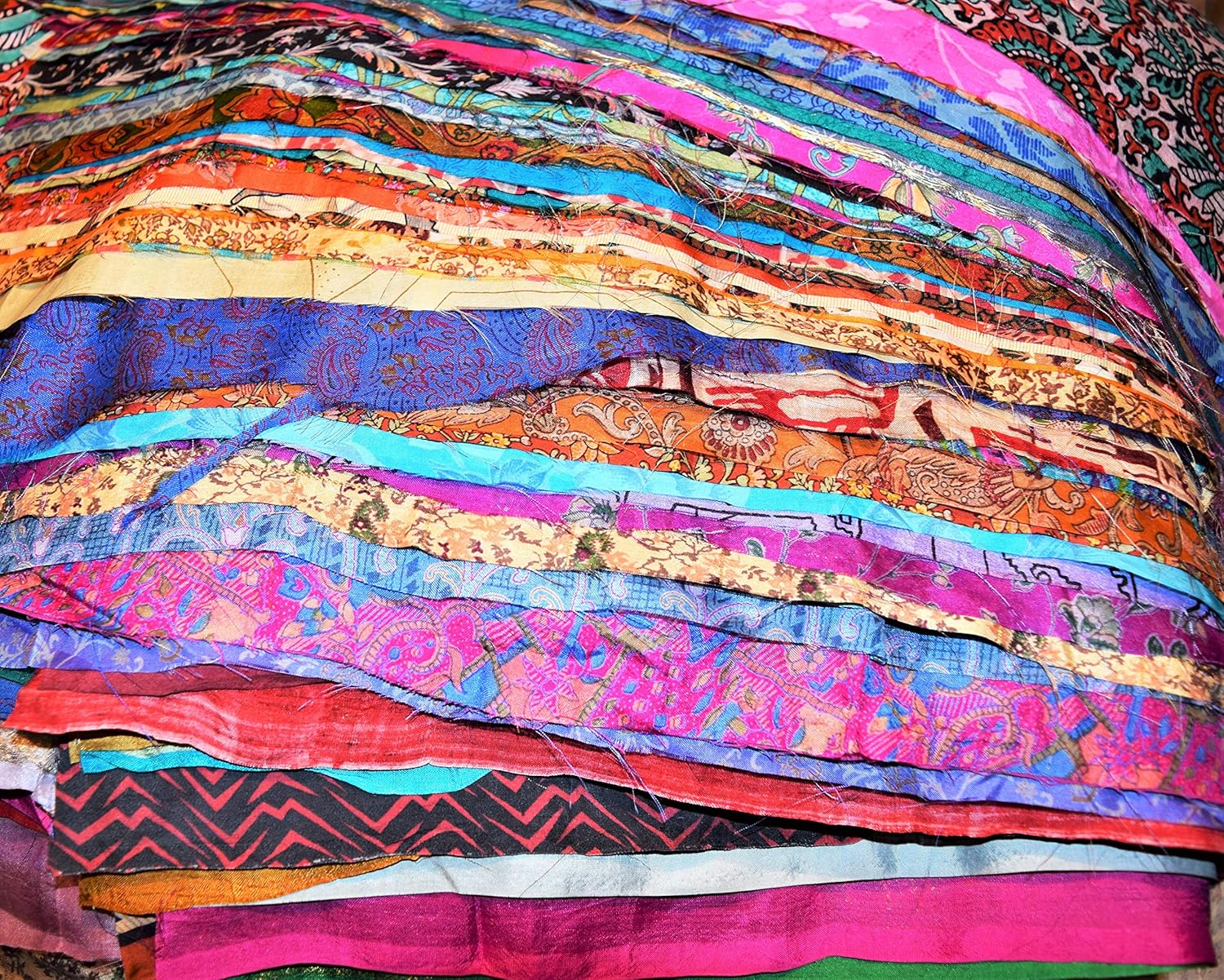 Gran Lote 100% Seda Pura Vintage Sari Tela Remanentes Paquete de Chatarra Acolchado Diario Proyecto por Peso 3.53 oz (por Tamaño 36X36 Pulgadas Cada