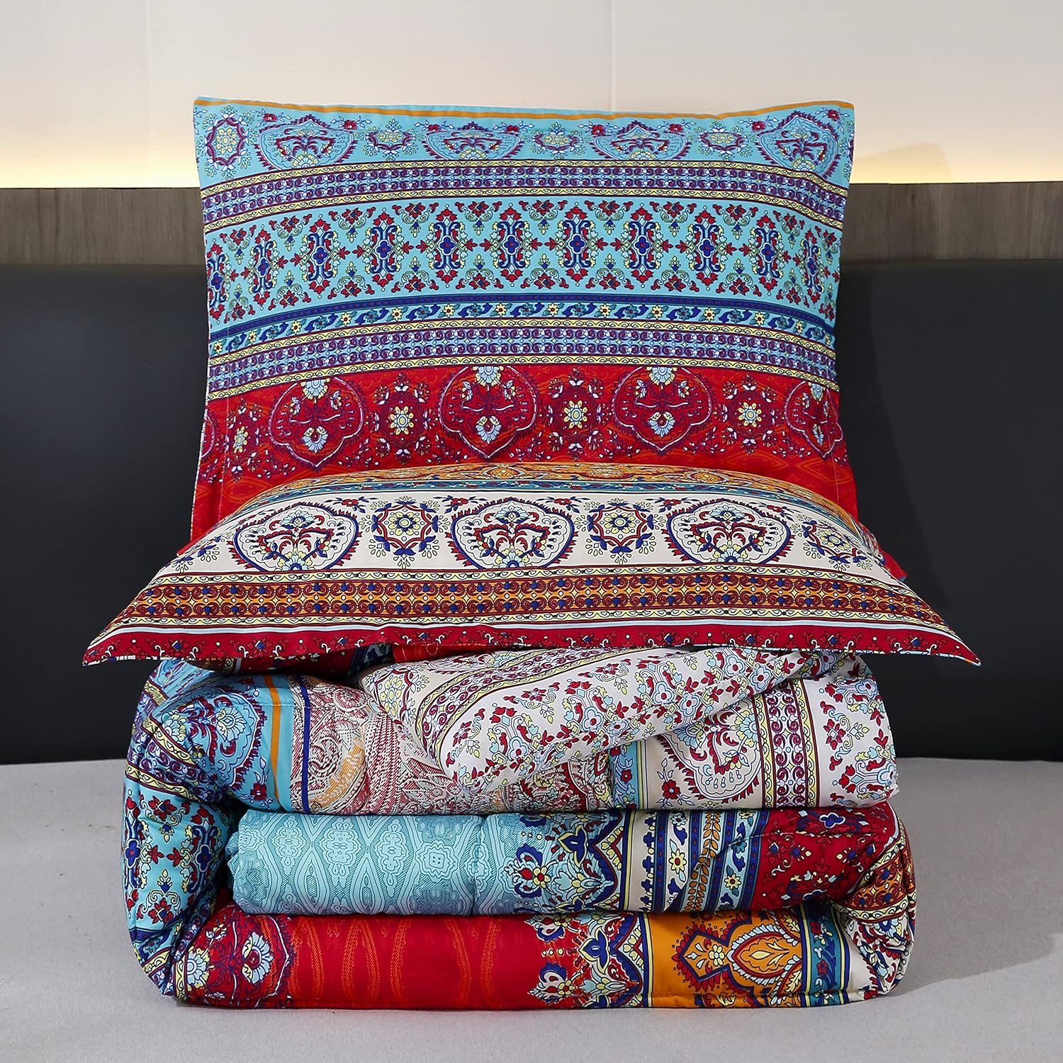 Juego de edredón reversible de 7 piezas con estampado colorido de estilo bohemio rojo y azul, tamaño matrimonial (1 edredón, 1 sábana encimera, 1