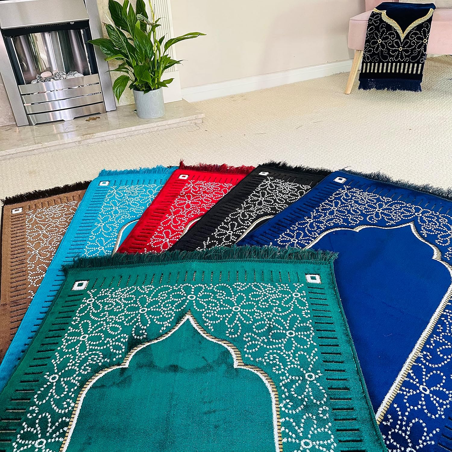 Mihrab – Tapete de oración de terciopelo de lujo con estampado, 26.46 oz, peso  Fabricado en Turquía (café)