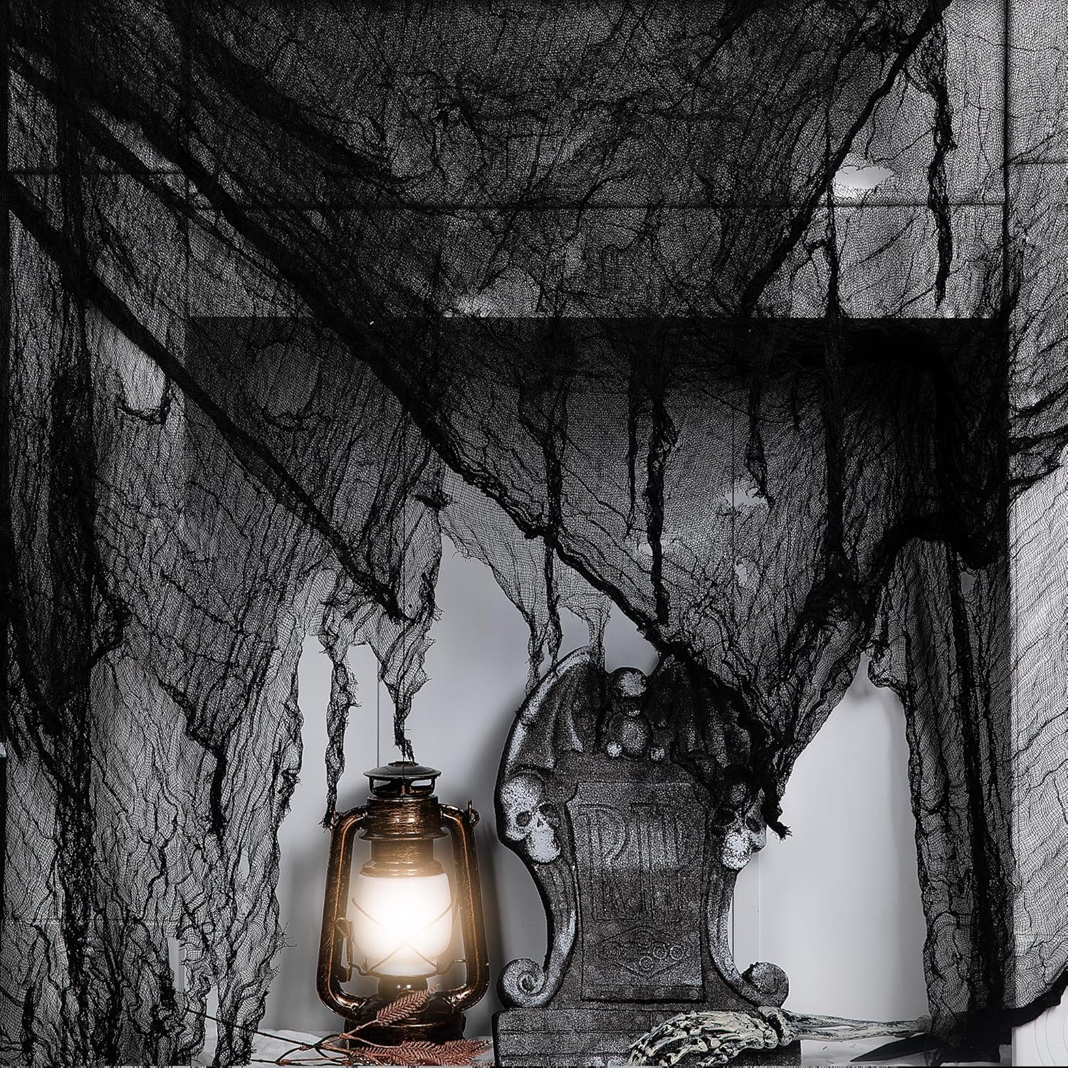 Tela espeluznante de Halloween de 315 x 84.6 pulgadas, tela espeluznante negra de Halloween, cubierta de gasa para puertas de ventanas para