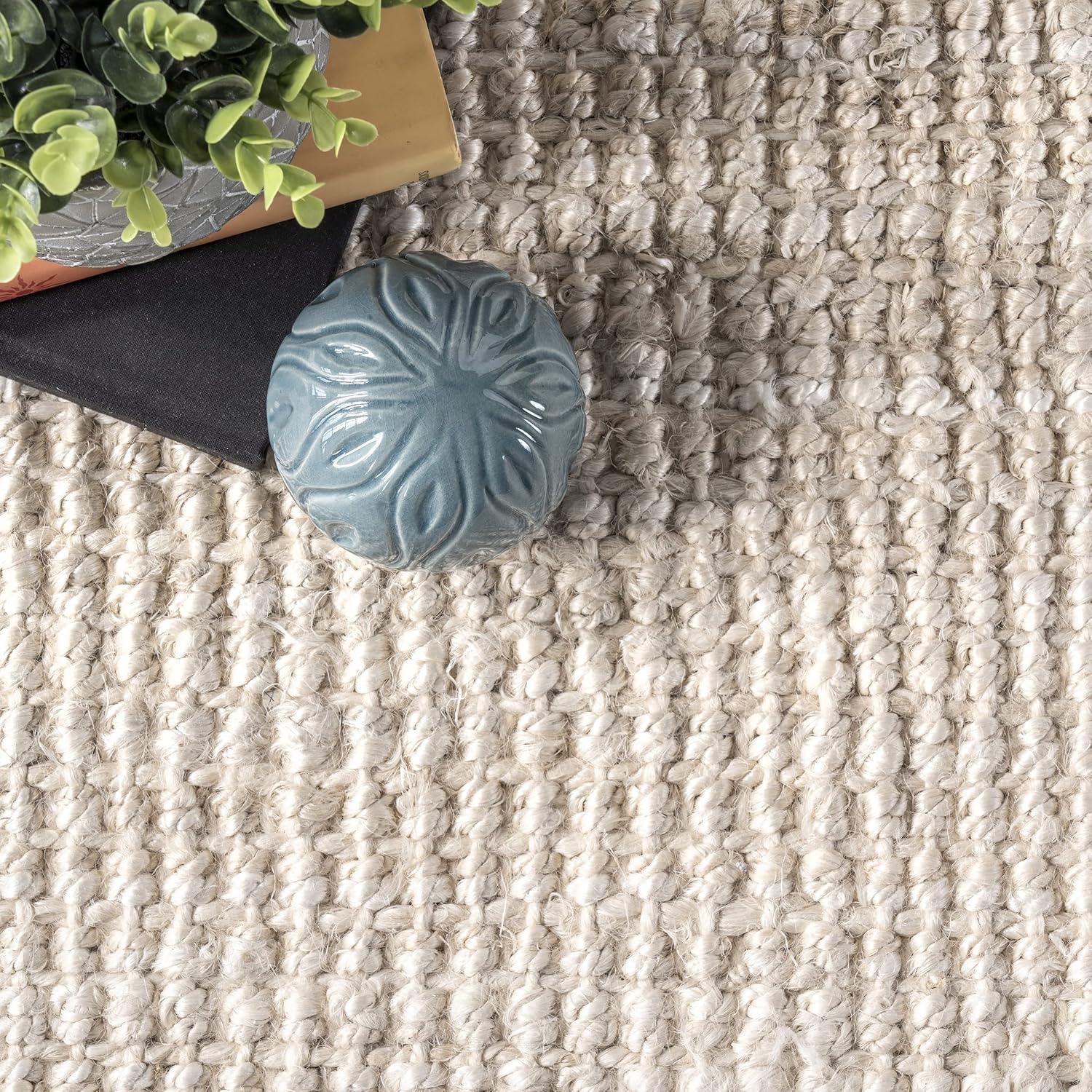 nuLOOM Ashli – Alfombra sólida de yute estilo casa de campo, 7 pies 6 pulgadas x 9 pies 6 pulgadas, color blanco crudo