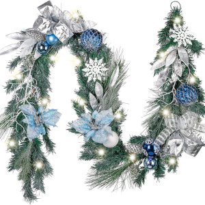 Valery Madelyn Guirnalda de Navidad preiluminada con luces para manto, guirnalda de Navidad iluminada a pilas de 6 pies con bolas plateadas azul Valery Madelyn Guirnalda de Navidad preiluminada con luces para manto, guirnalda de Navidad iluminada a pilas de 6 pies con bolas plateadas azul