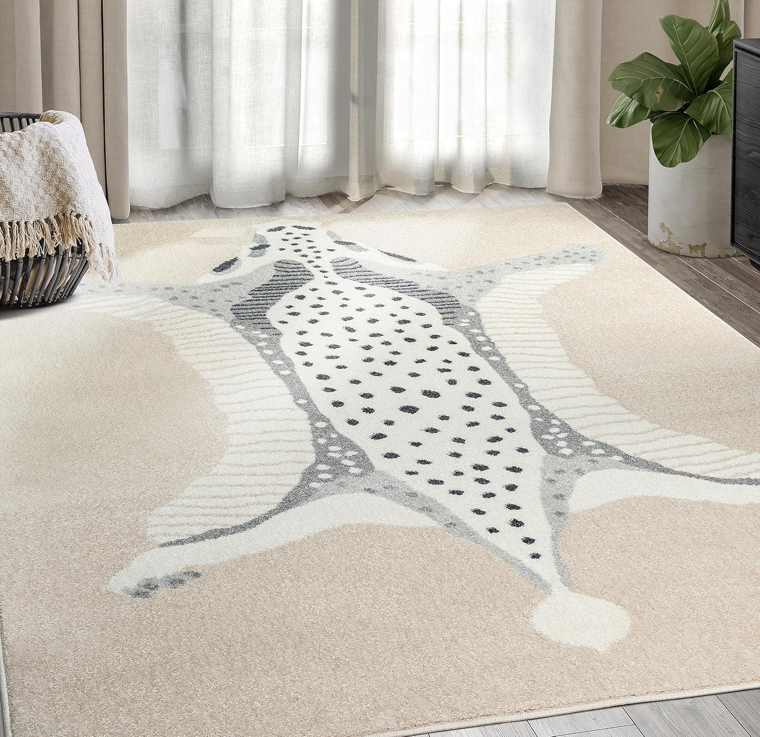 Abani Nuevo Collection – Alfombra de área, diseño moderno de piel sintética, color marfilbeige, 7.9 x 10.2 pies, fácil de limpiar, duradera para