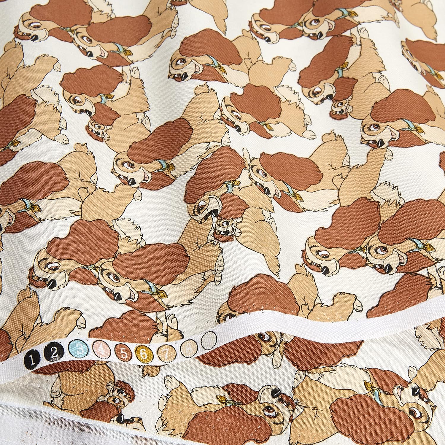 Disney Lady and The Tramp Lady Stack – Tela de tela, color crema