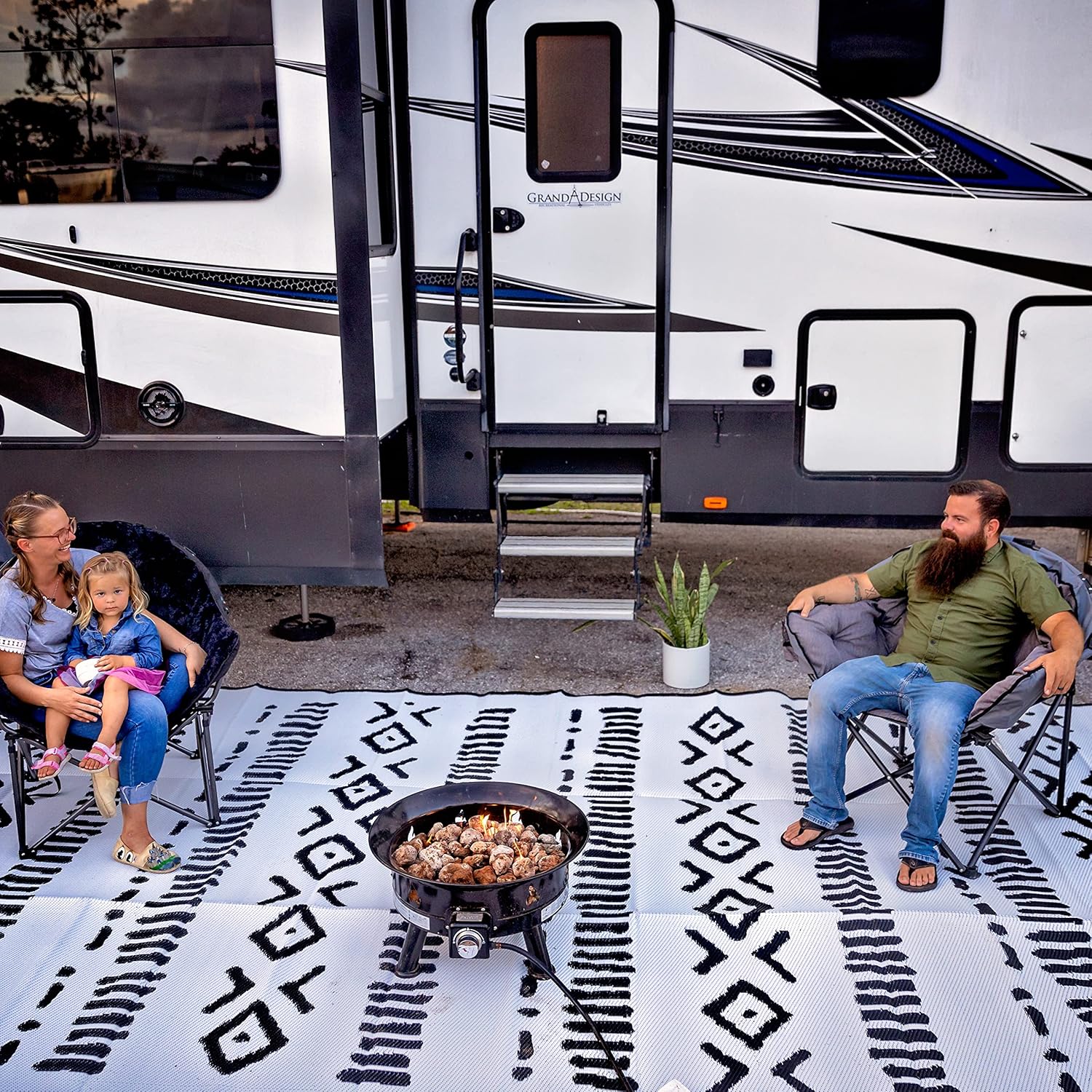 Glamplife Alfombra reciclada impermeable para caravana, alfombra de exterior de 8 x 16 pulgadas para camping  Alfombras de exterior para patio