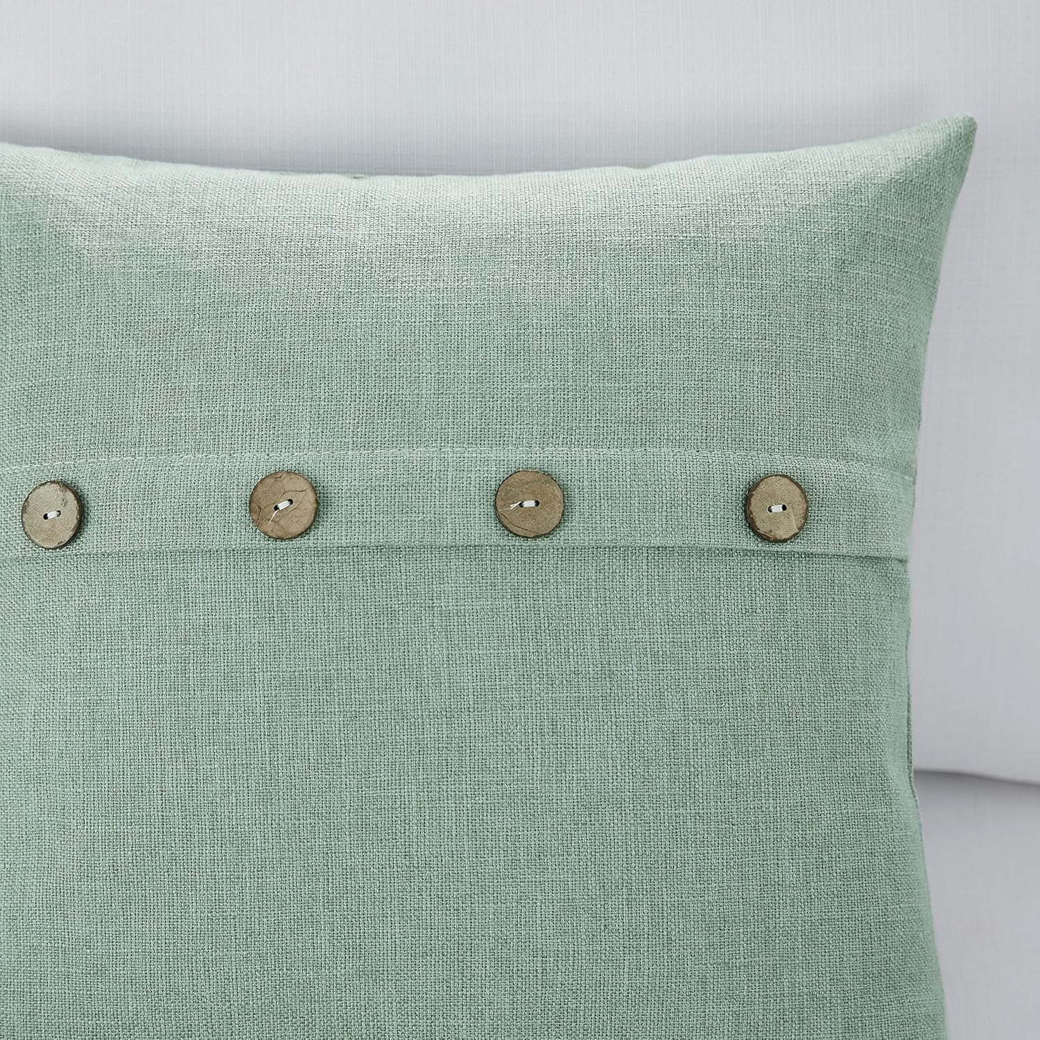 Meekio Juego de 2 fundas de almohada cuadradas de color verde salvia de 12 x 20 pulgadas, fundas de almohada rurales de estilo bohemio con botones