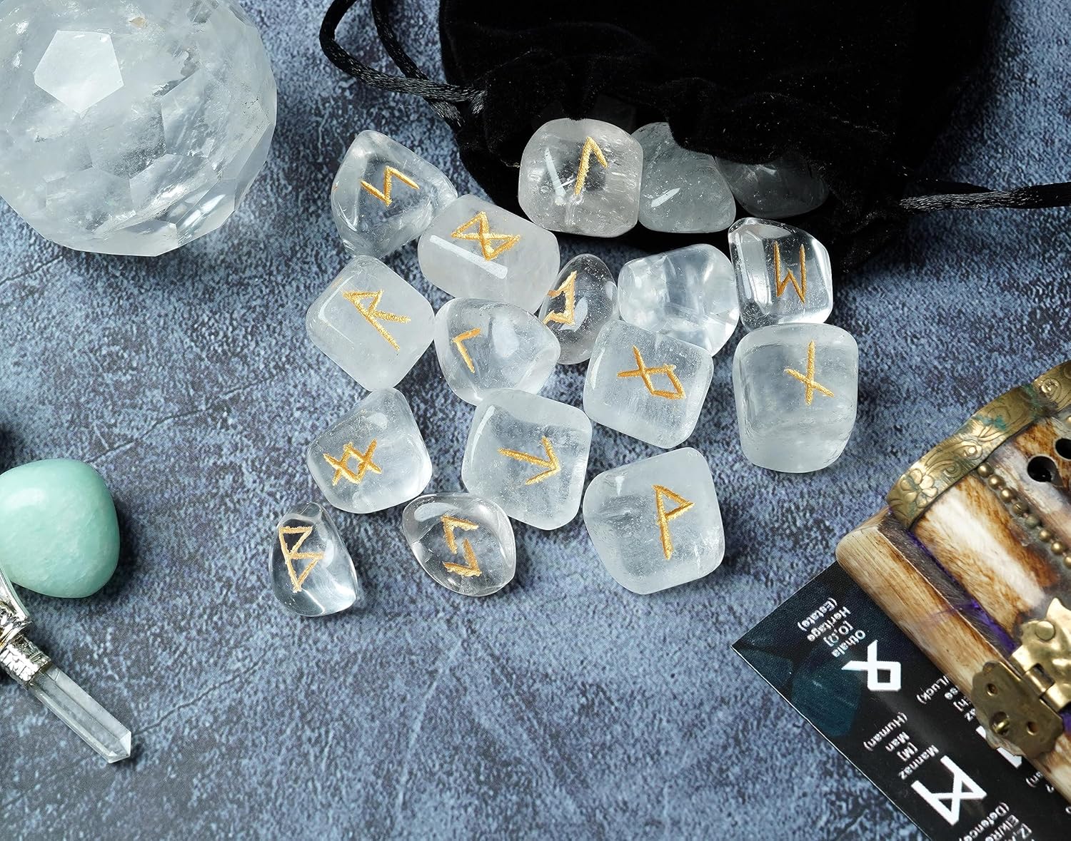 FASHIONZAADI Cuarzo transparente, símbolos grabados, piedras de runas, herramientas de adivinación, cosas de bruja, cristales y piedras, piedras de