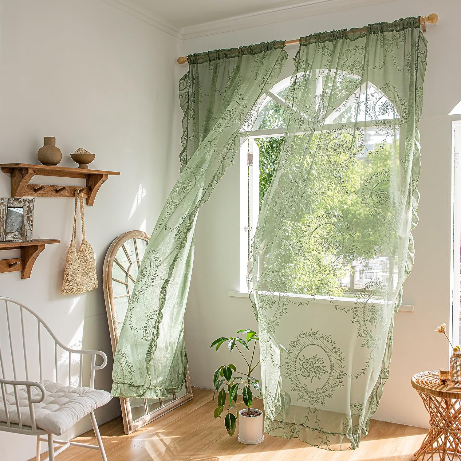 Sutuo Home Juego de 2 cortinas de encaje verde oliva de 84 pulgadas de largo, paneles transparentes con bordado floral rosa con volantes, par de