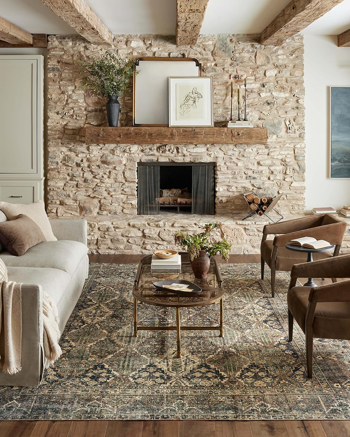 Loloi Magnolia Home by Joanna Gaines x Loloi Banks Collection – Alfombra lavable a máquina, BAN-05 Spice  Azul, 2 pies 6 pulgadas x 7 pies 6