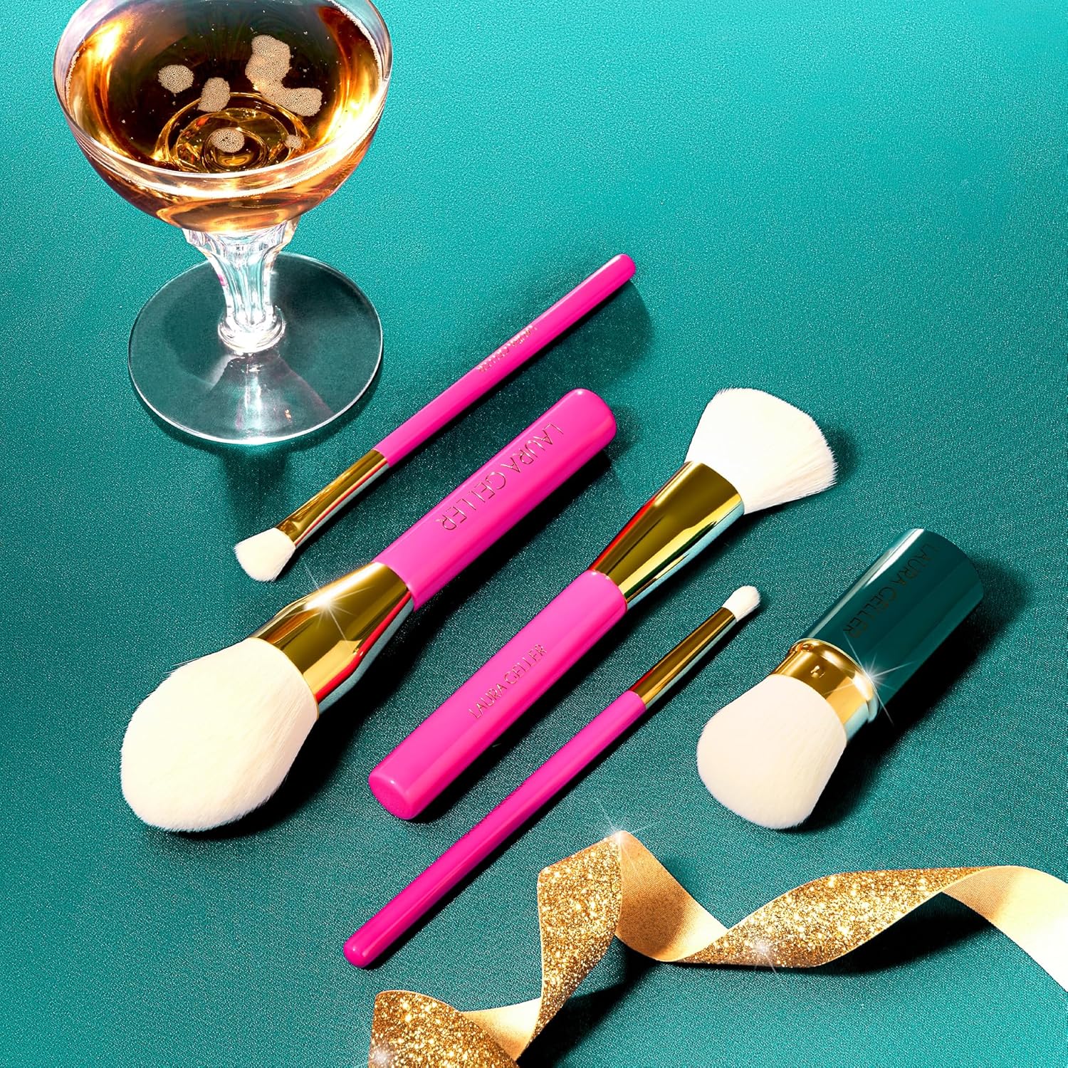 LAURA GELLER – Juego de 5 brochas de maquillaje veganas profesionales de cara completa  Aplica base, rubor, bronceador, sombra de ojos y más