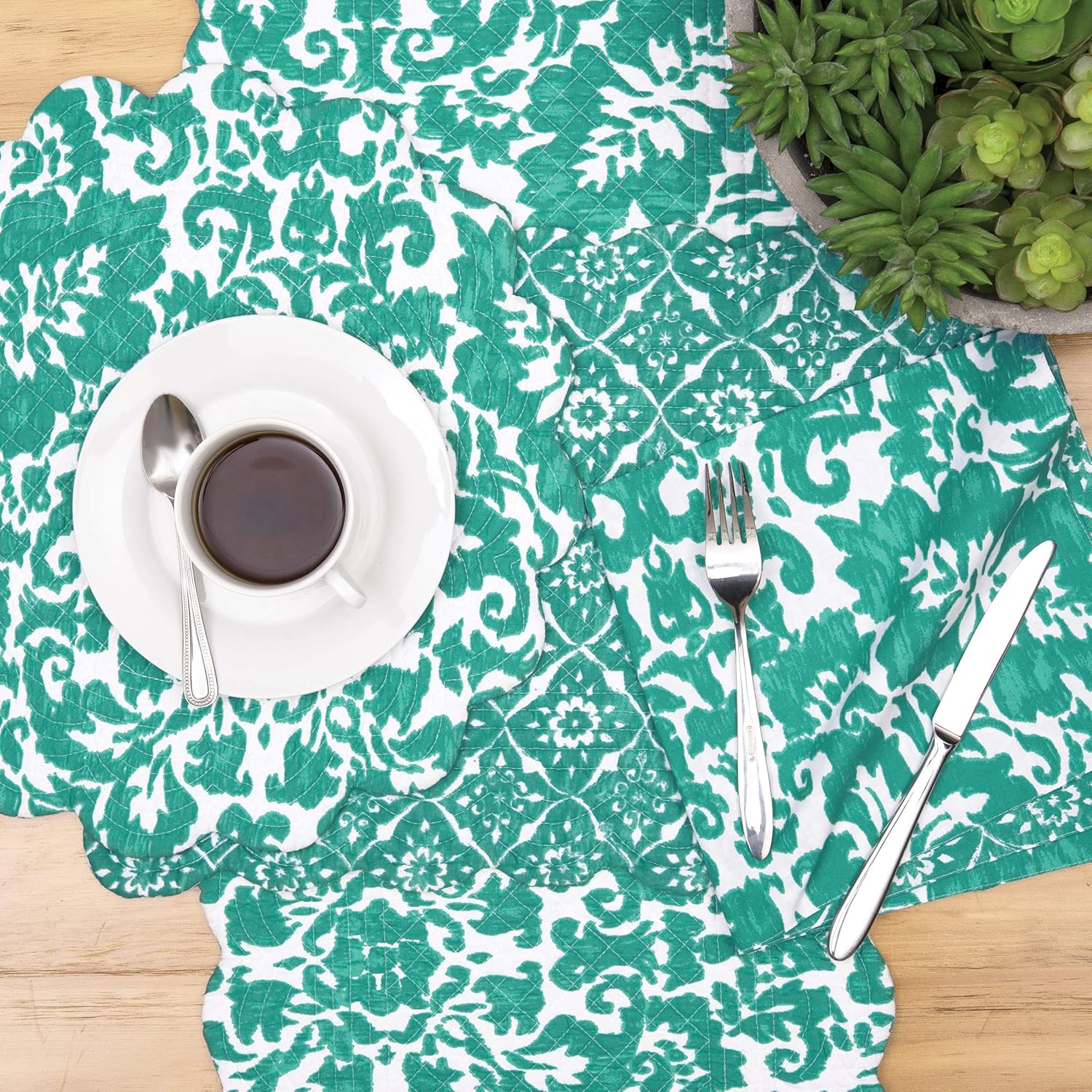 C&F Home Madison Aqua – Servilleta de algodón reversible de gran tamaño, floral, geométrica, verano, primavera, servilleta individual azul